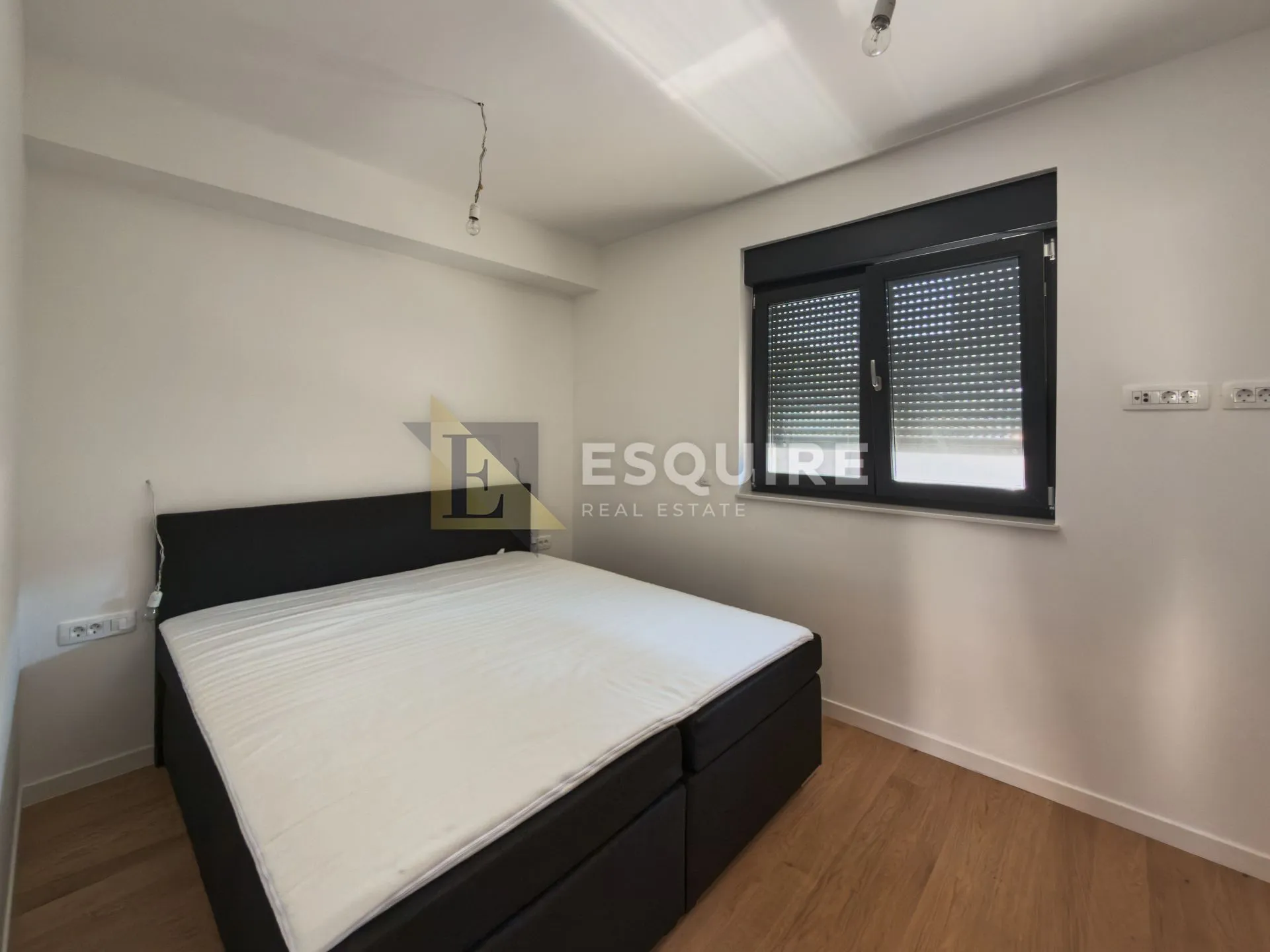 zadar - diklovac - trosoban namješten stan s vrtom i krovnom terasom - 141m2 - slika 12
