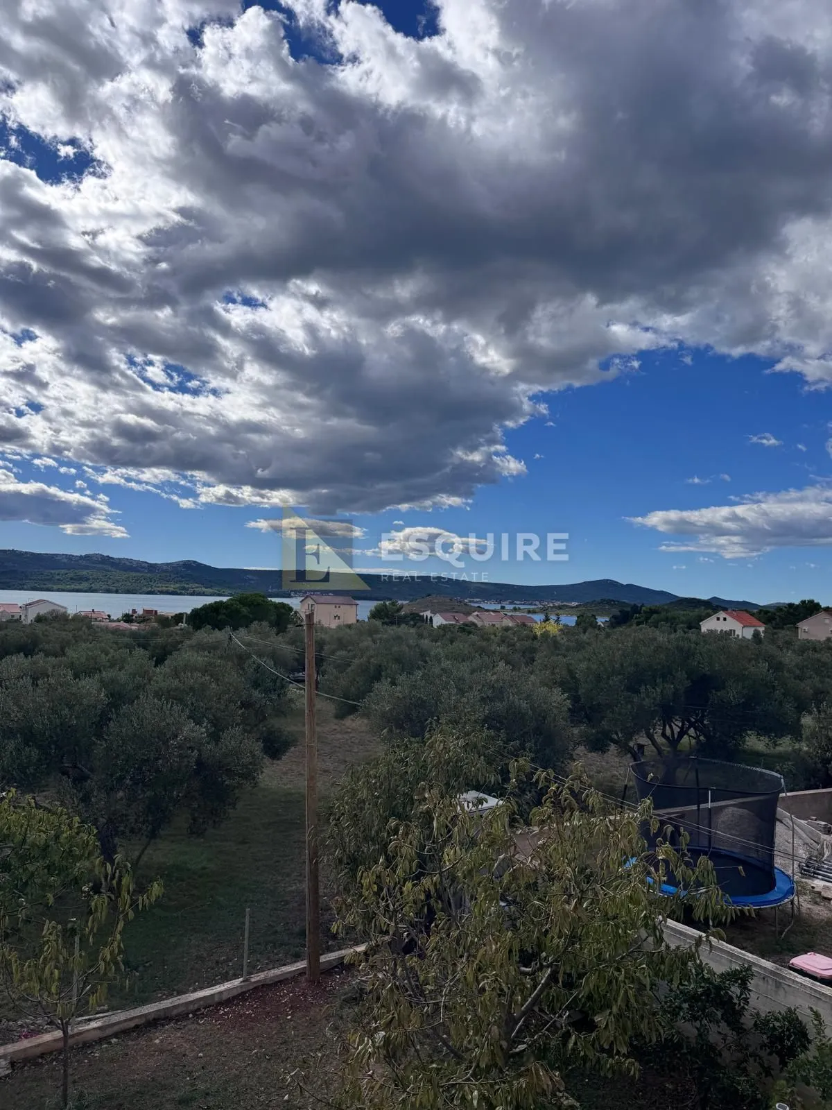 turanj - građevinsko zemljište od 2387 m2!! - slika 2