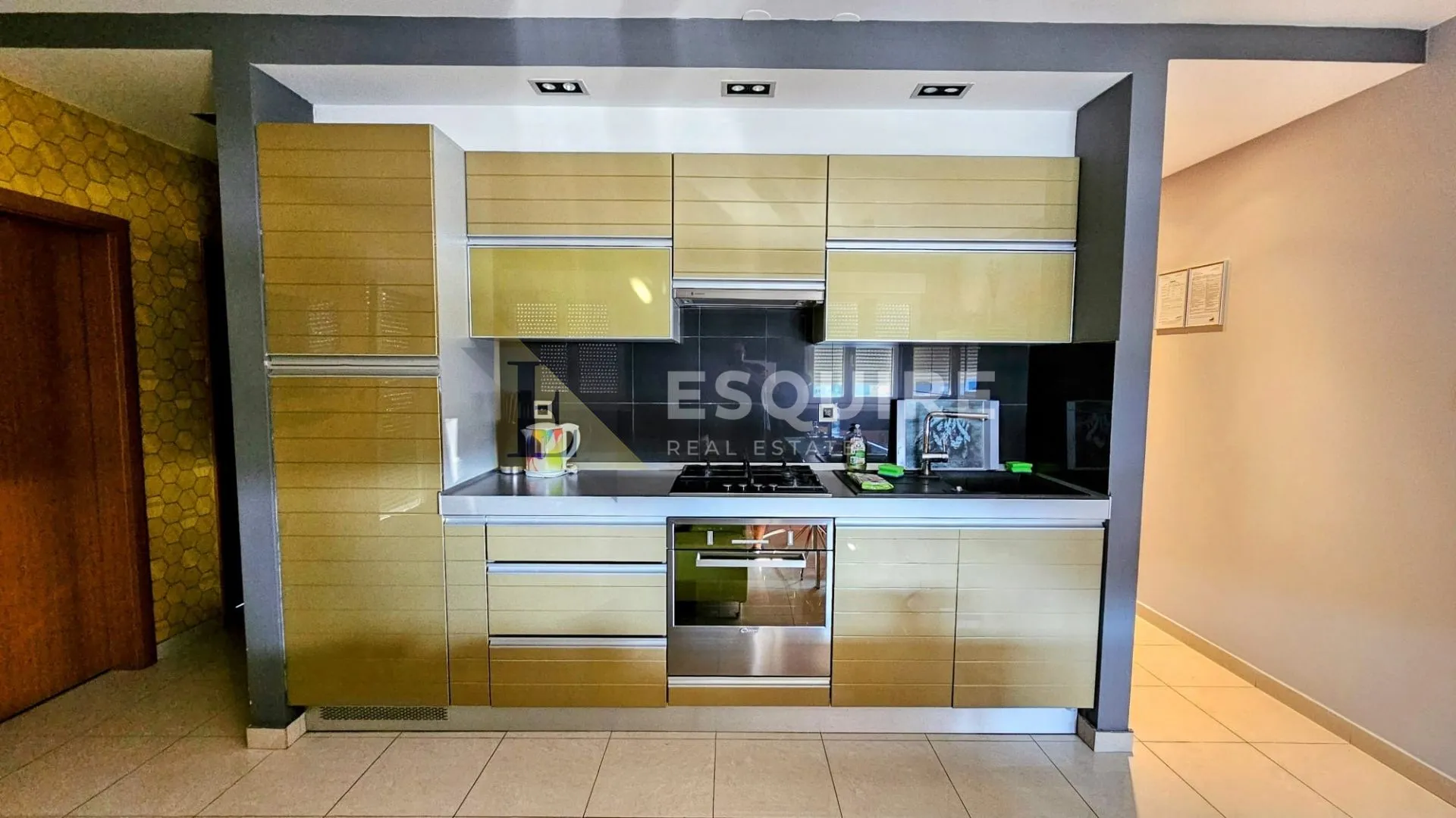 višnjik - zadar - penthouse za dugoročan najam od 01.09. - slika 6