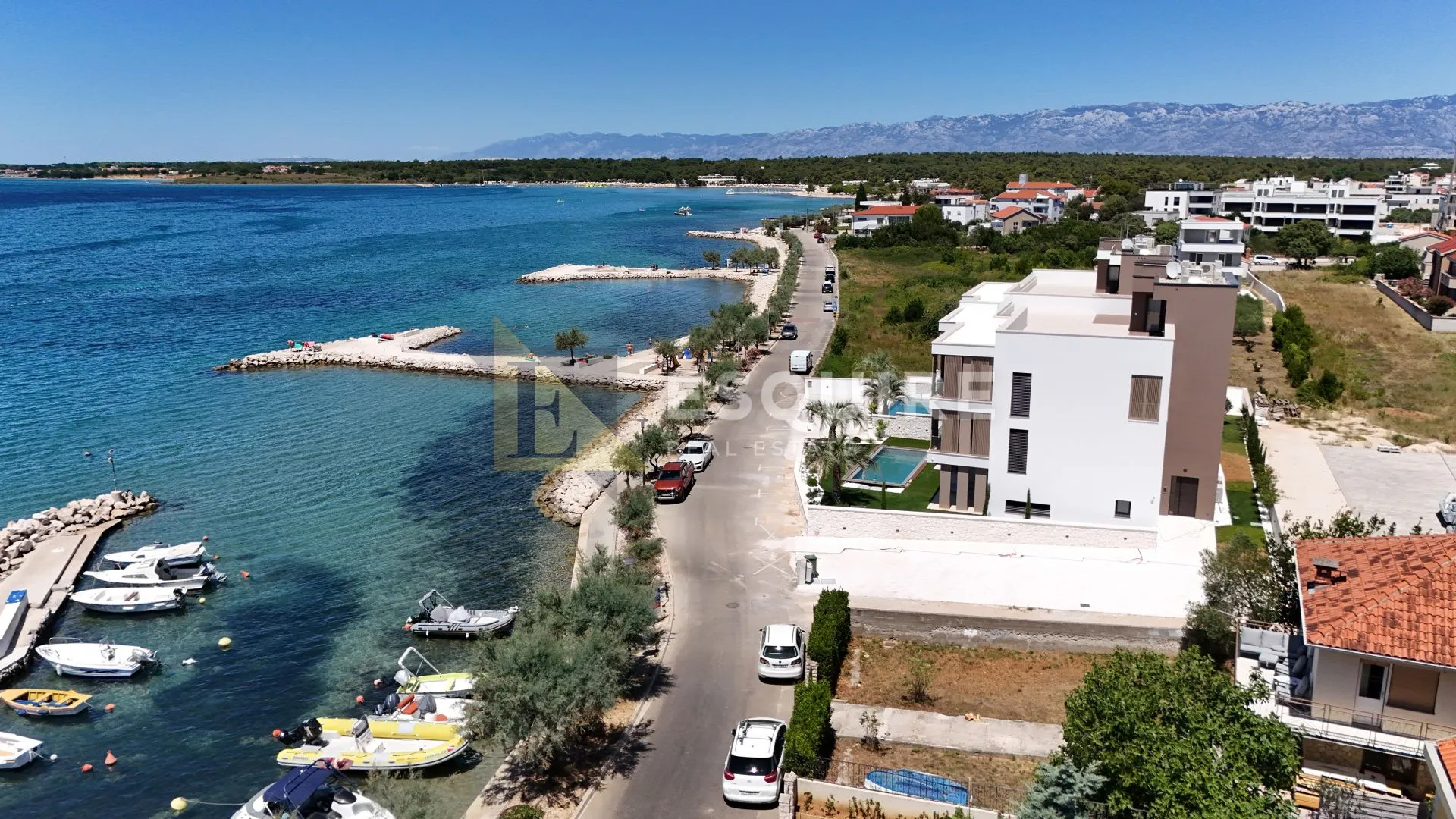 zaton - trosoban penthouse 1. red do mora - 225m2 - slika 4