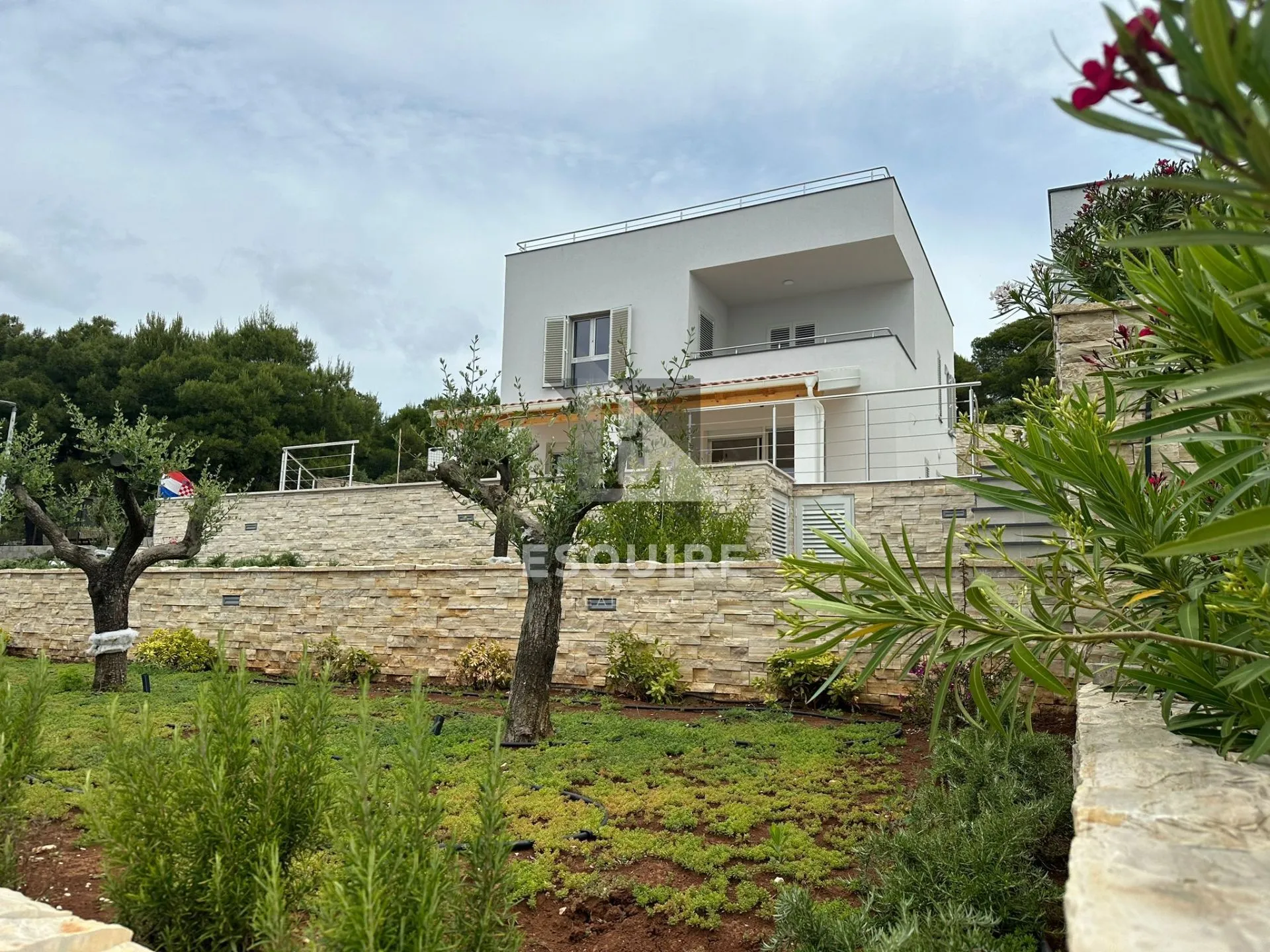rogoznica - novoizgrađena villa s bazenom i predivni pogledom - slika 5