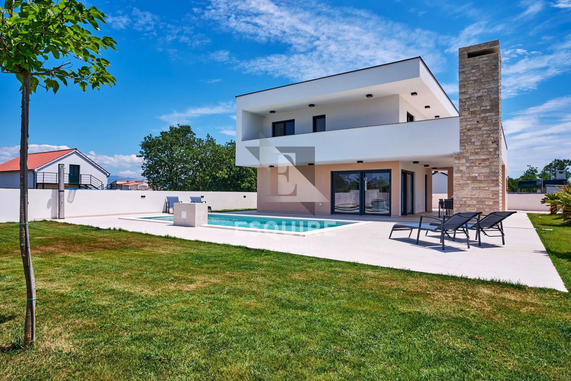 nin - žerava - moderna trosobna vila s bazenom - 188m2 - slika 10