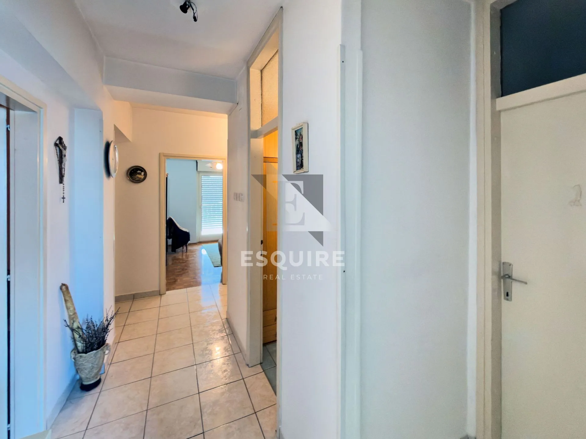 mala pošta - dvosoban stan na 5. katu s liftom - 65m2 - slika 11