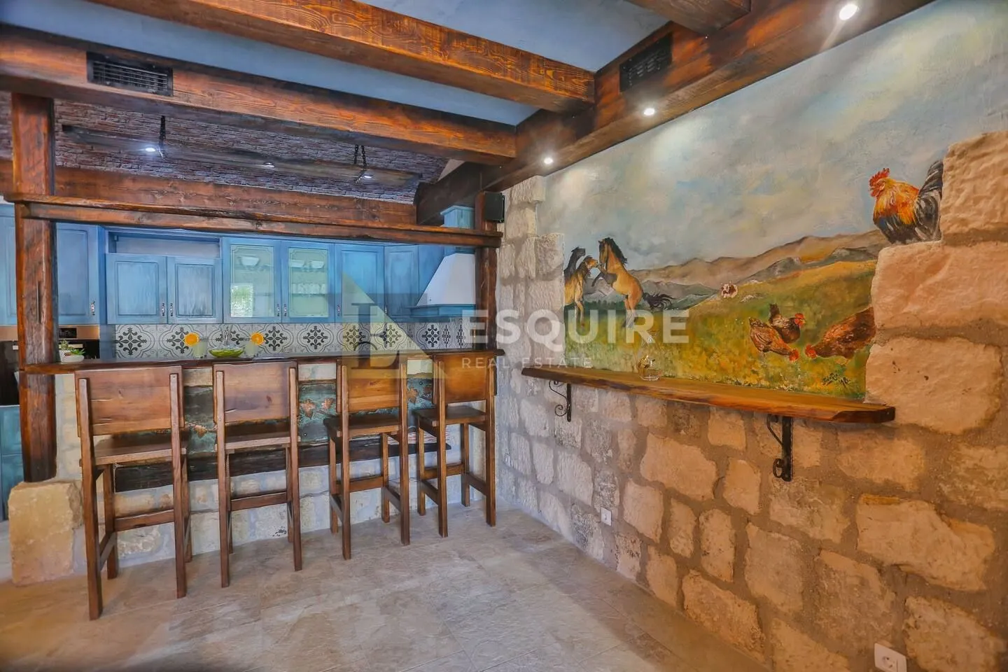 luksuzna vila s bazenom, okolica splita - slika 28
