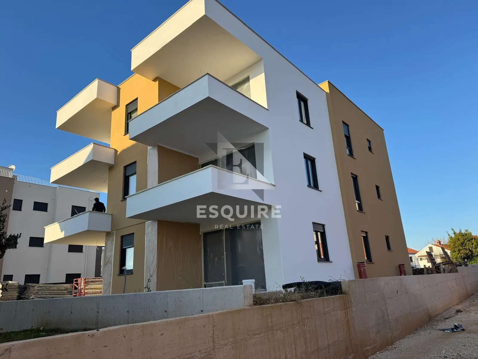 zadar - sukošan trosoban stan s01 u prizemlju s vrtom, 60 m od mora!! - slika 3
