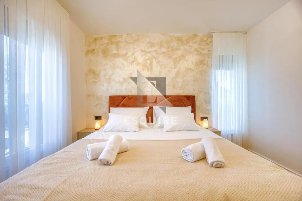 zaton - luksuzna četverosobna vila, 2 bazena - 234m2 - slika 28