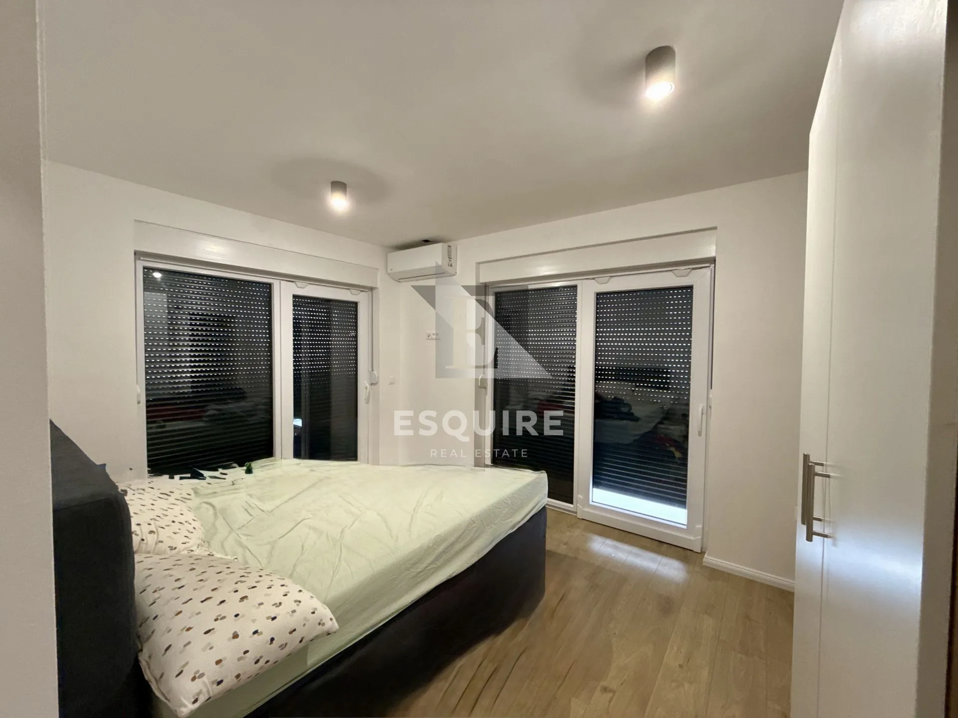 povljana - namještena duplex kuća s grijanim bazenom!! - slika 16