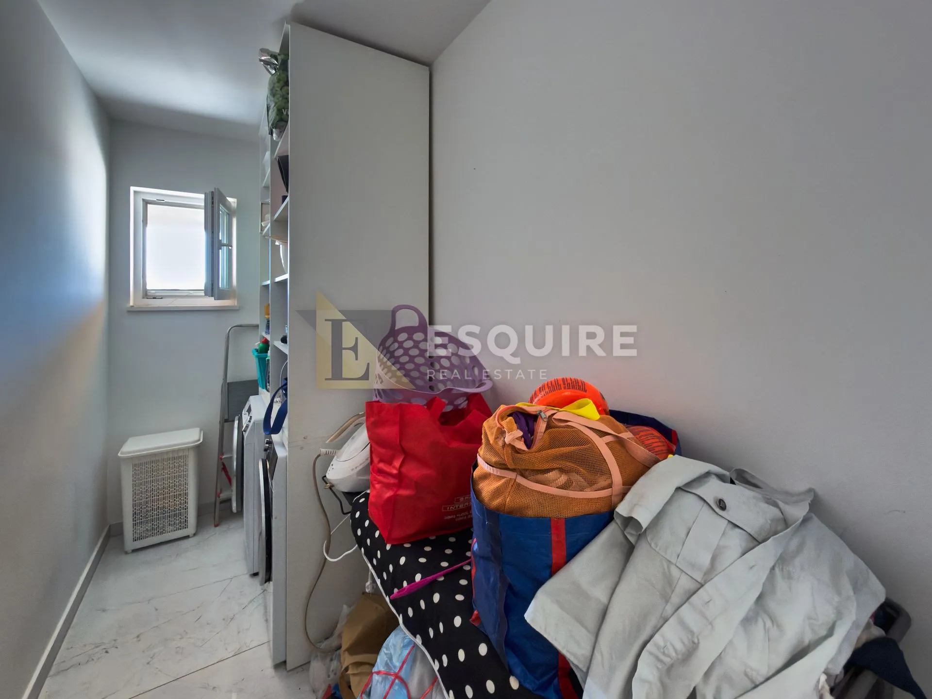 murvica - trosobna prizemnica s velikom okućnicom i bazenom - 235m2 - slika 7