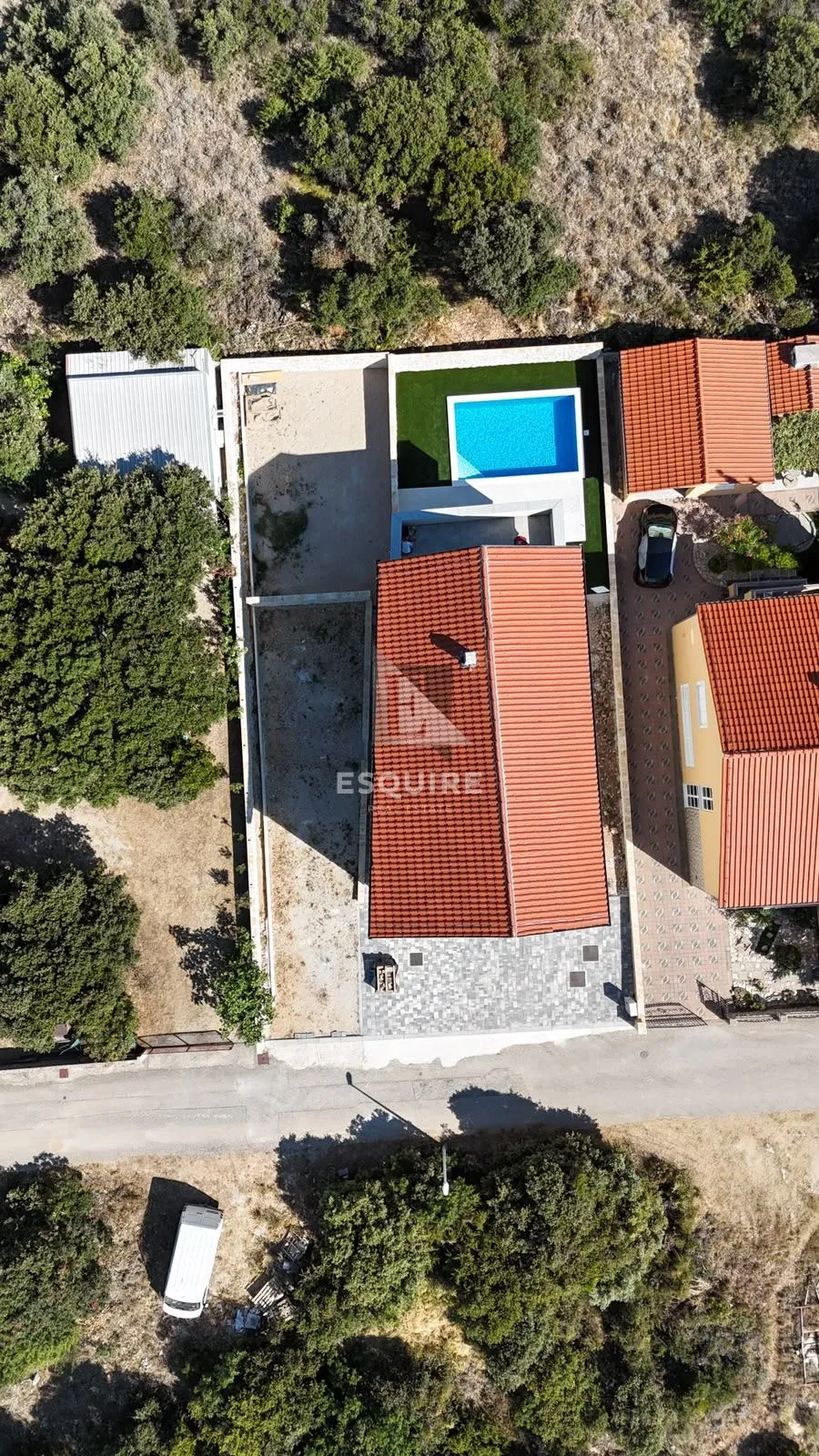 pag - mandre trosoban apartman s bazenom - 110m2 - slika 9