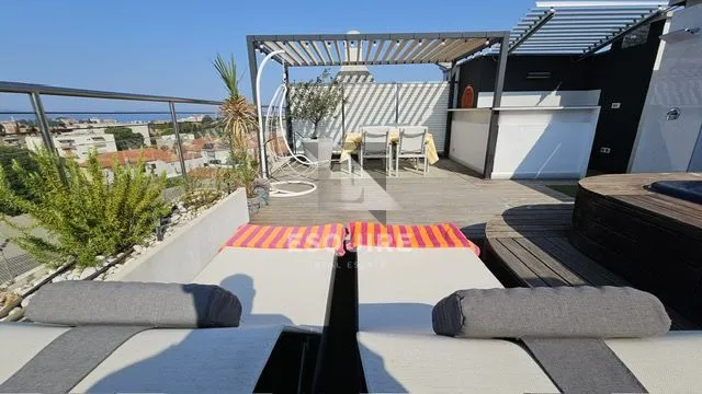 višnjik - zadar - penthouse za dugoročan najam od 01.09. - slika 8