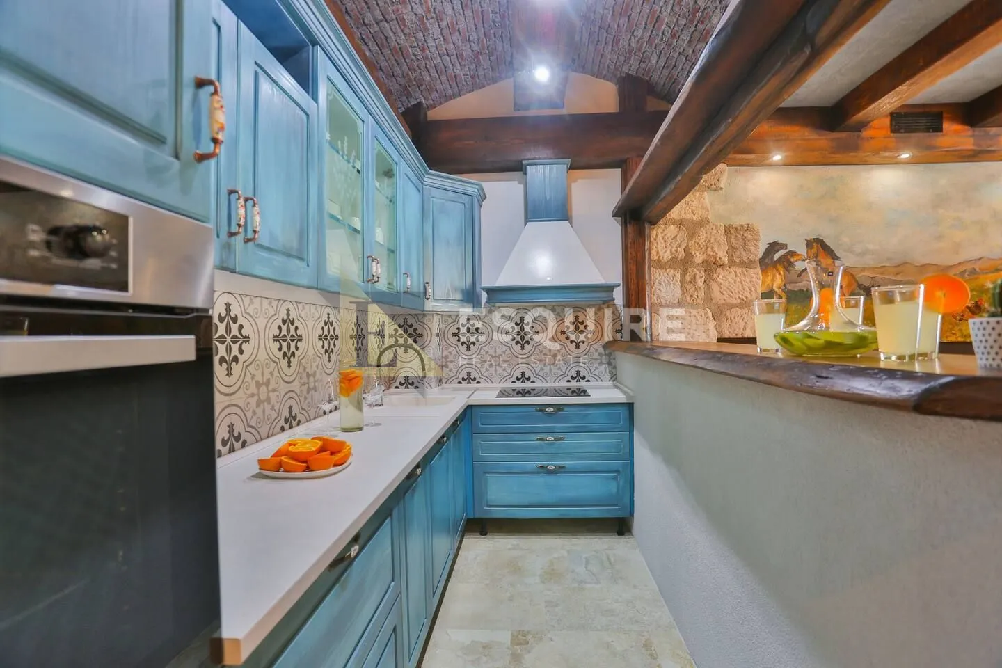luksuzna vila s bazenom, okolica splita - slika 33
