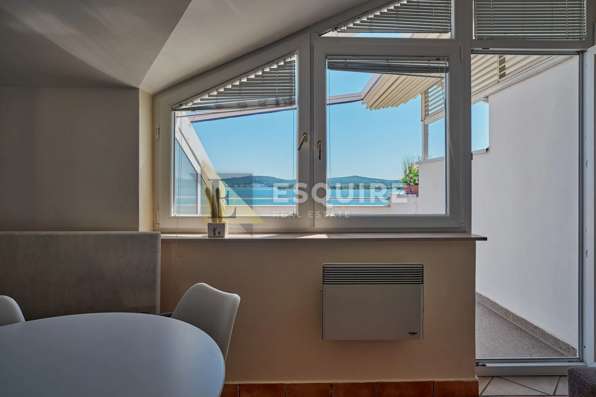 turanj - jednosoban apartman 1. red do mora - 45m2 - slika 5