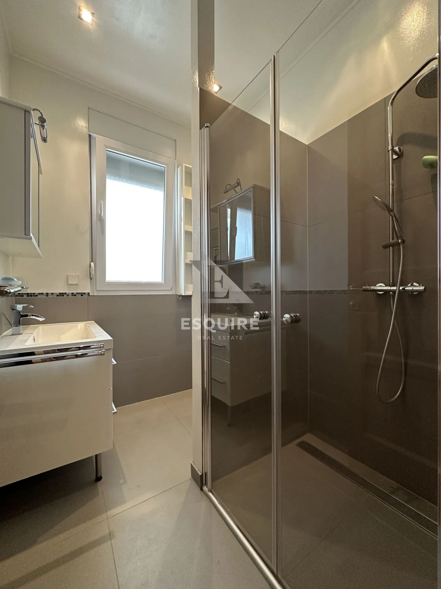donja jagodnja - apartmanska kuća s bazenom - 540m2 - slika 23