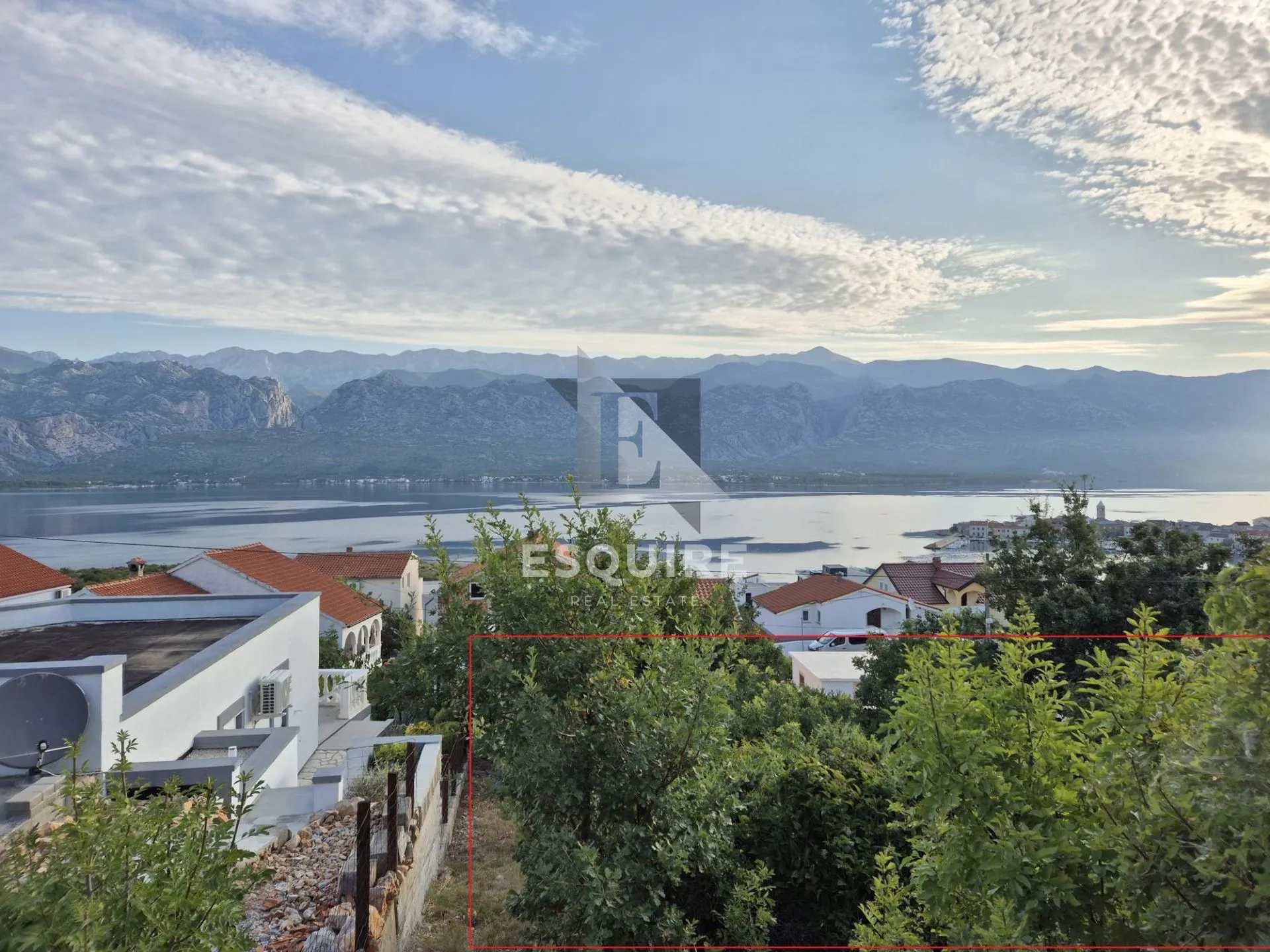 vinjerac - zemljište s građevinskom dozvolom i plaćenim doprinosima - 390m2 - slika 3