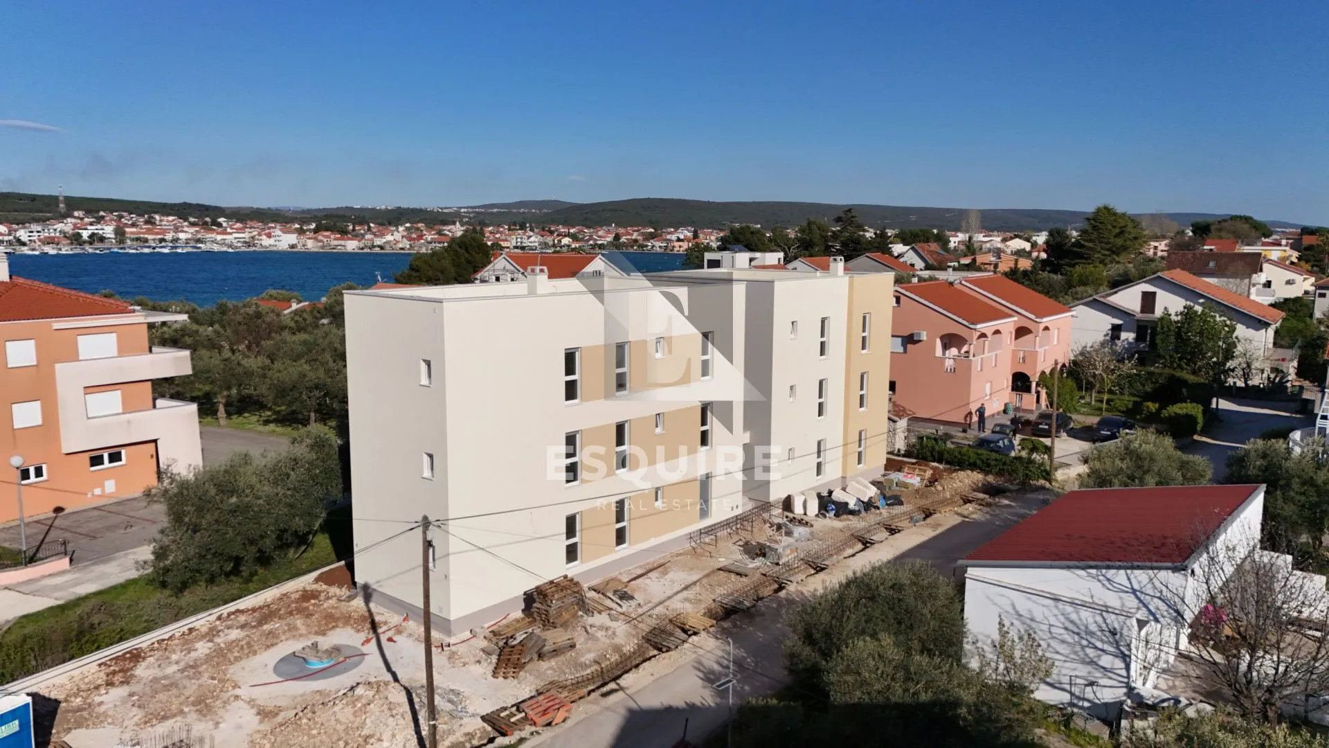 sukošan - trosoban stan u prizemlju s2 samo 60m od mora - 91m2 - slika 46
