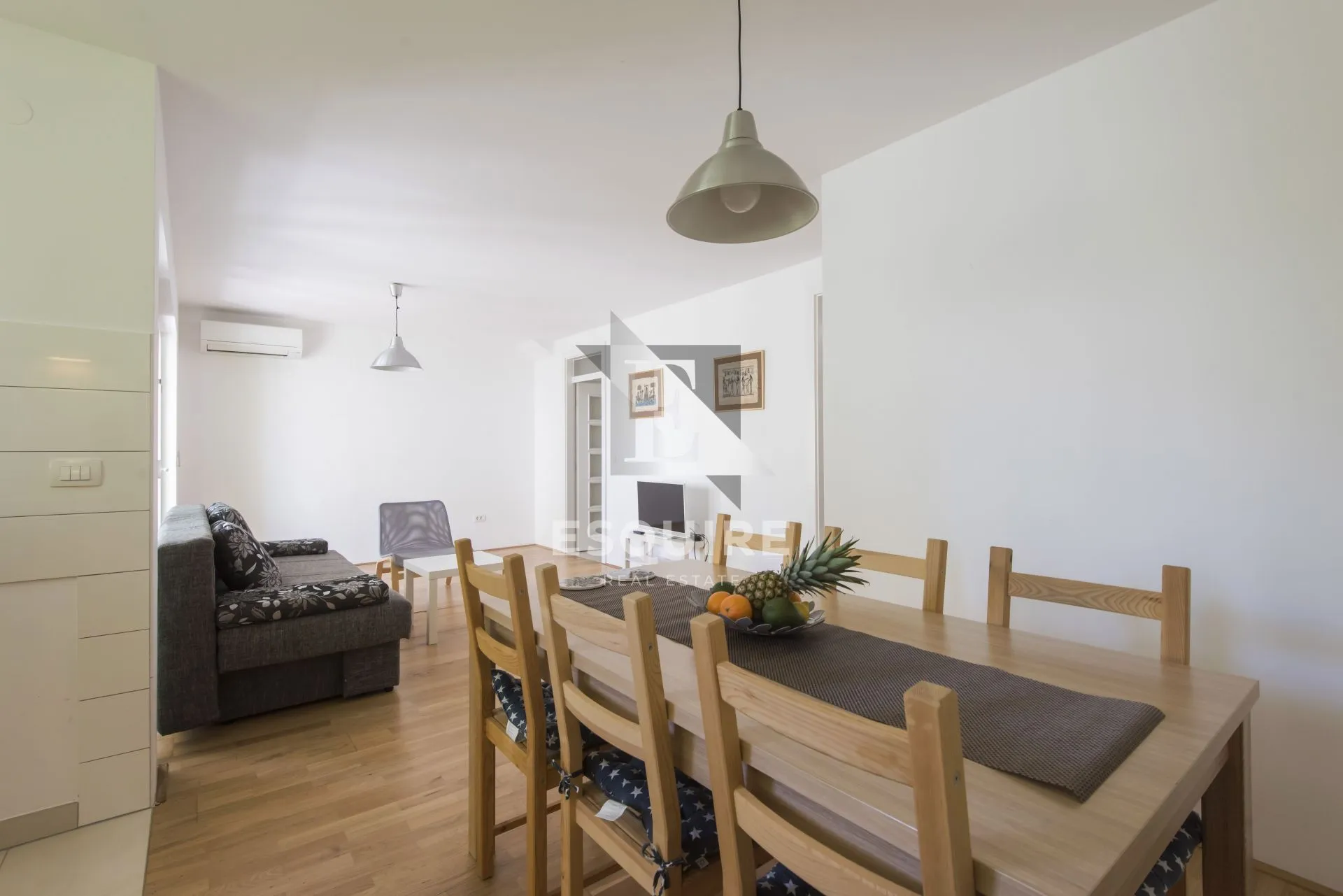 privlaka – namješten apartman u prizemlju s velikim vrtom, 90 m od mora!! - slika 8