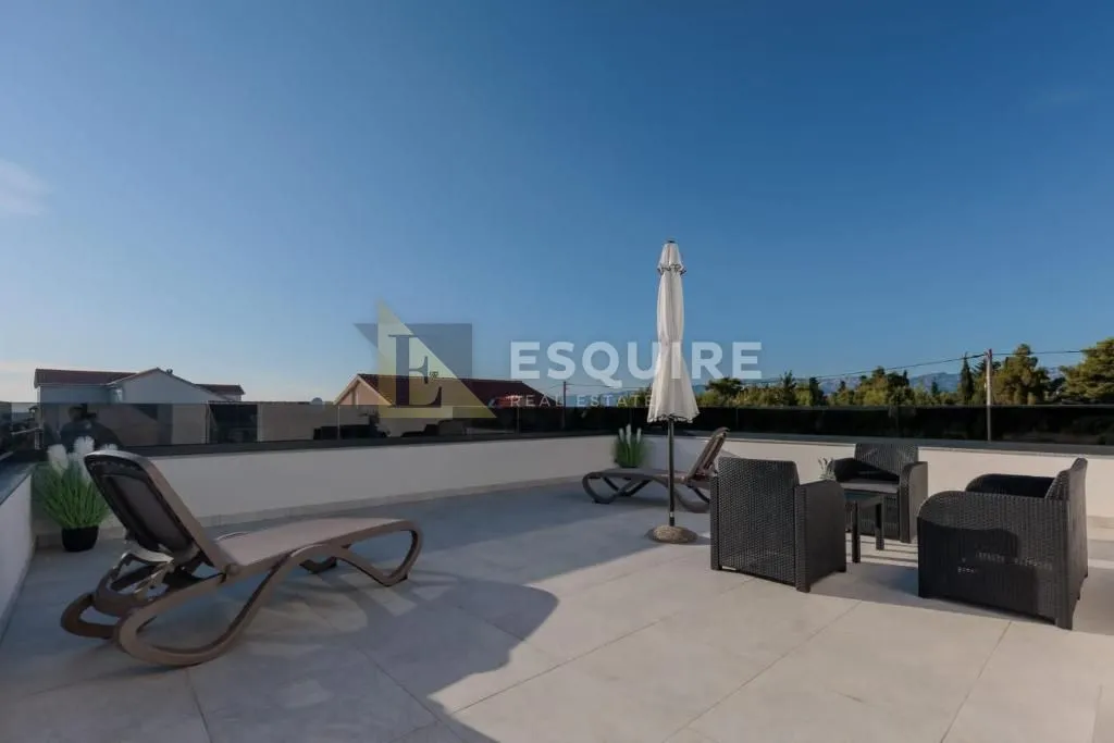 vrsi - moderna vila od 170 m2 s bazenom!! - slika 14