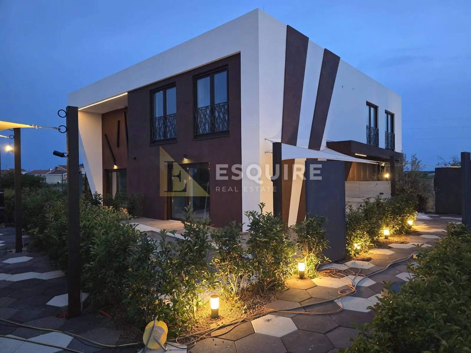 nin - moderna duplex vila s bazenom od 104 m2!!! - slika 39