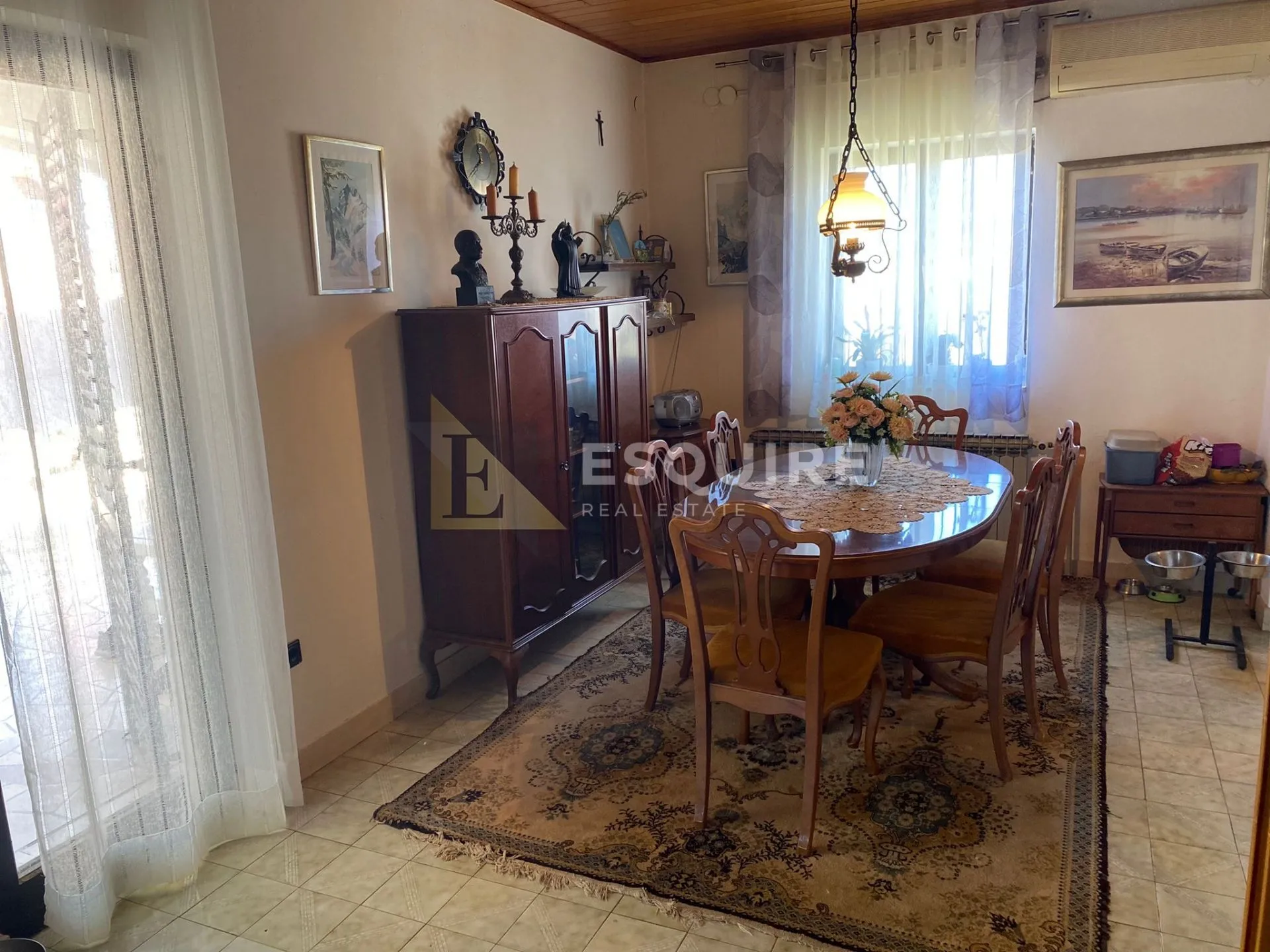brač - sutivan - kuća sa dvije stambene jedinice i bazenom - 425m2 - slika 14