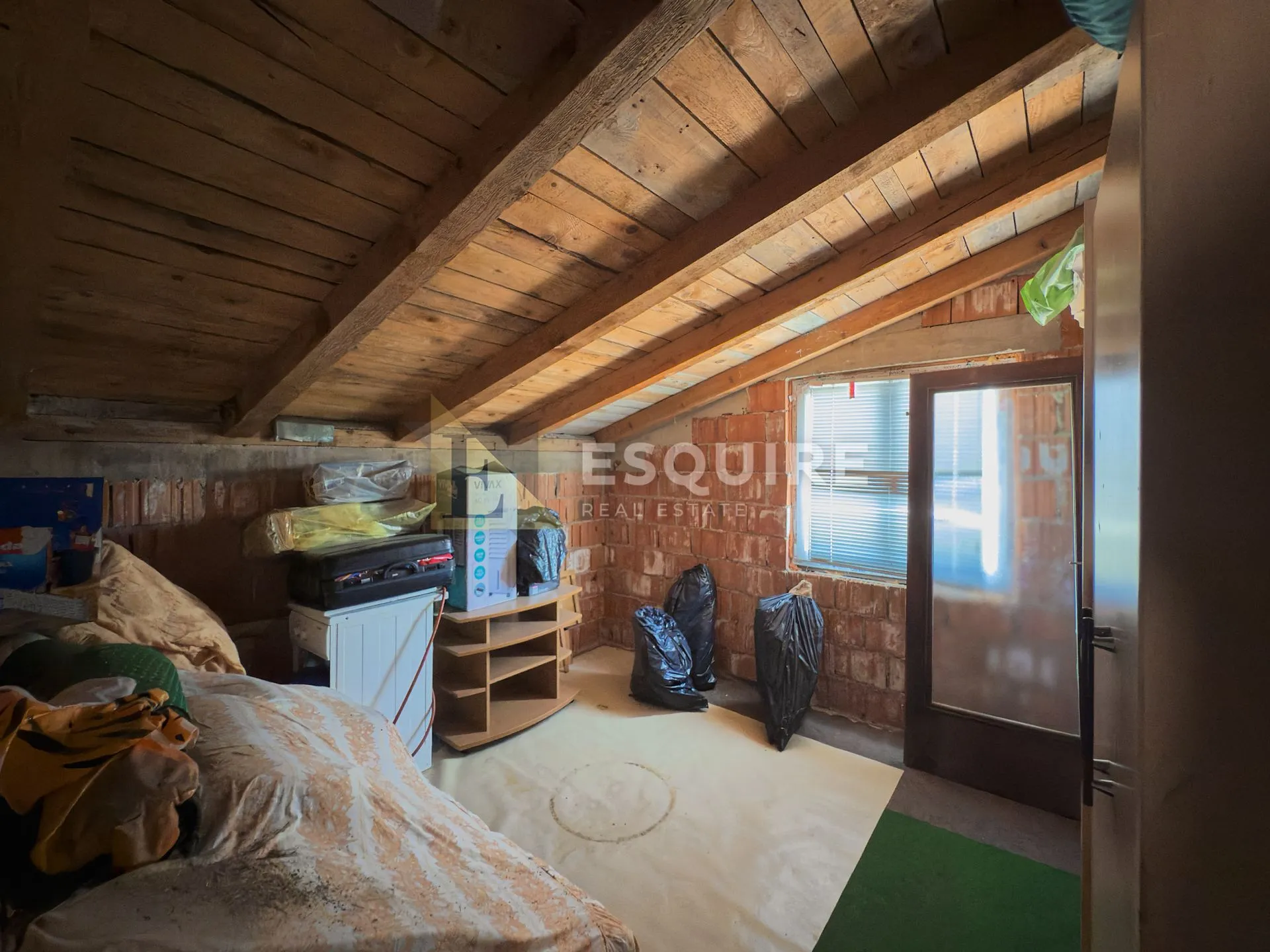 zemunik donji - samostojeća katnica s velikim dvorištem - 260m2 - slika 24