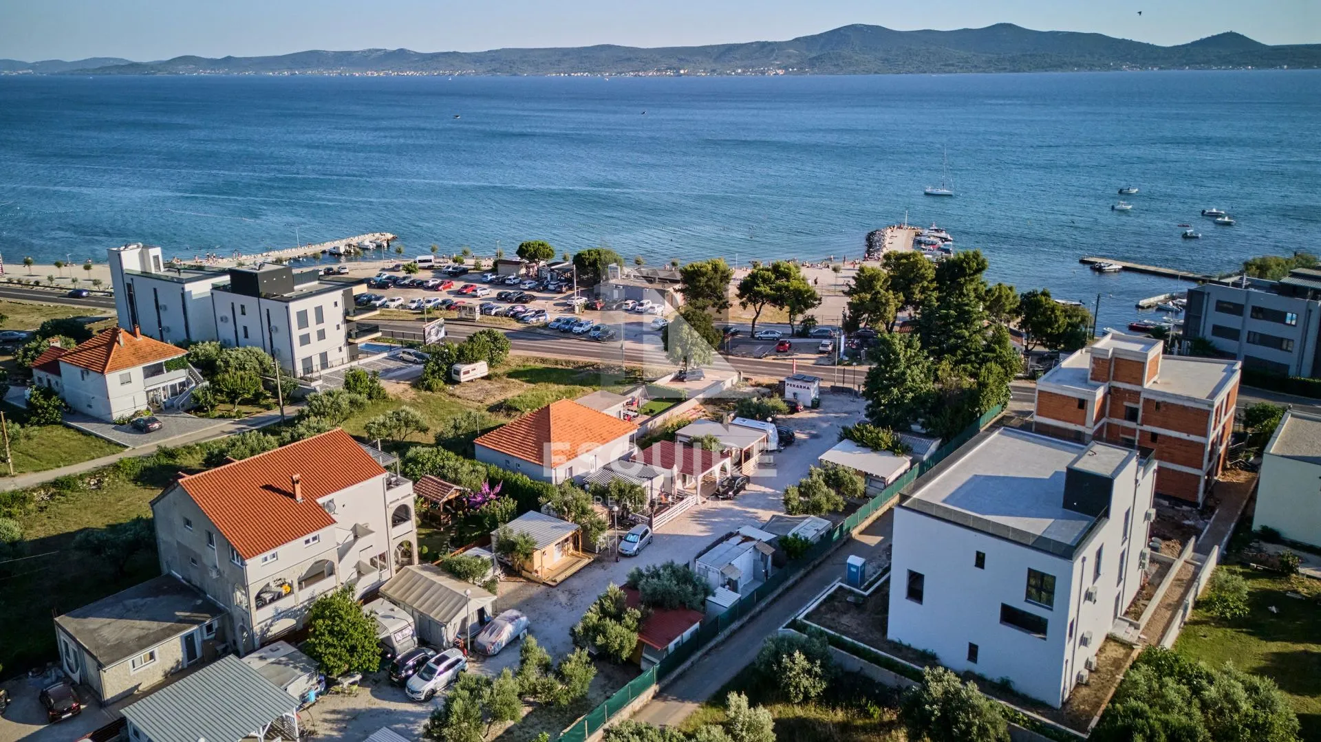 zadar - sukošan penthouse s201 prvi red do mora - 249m2 - slika 5