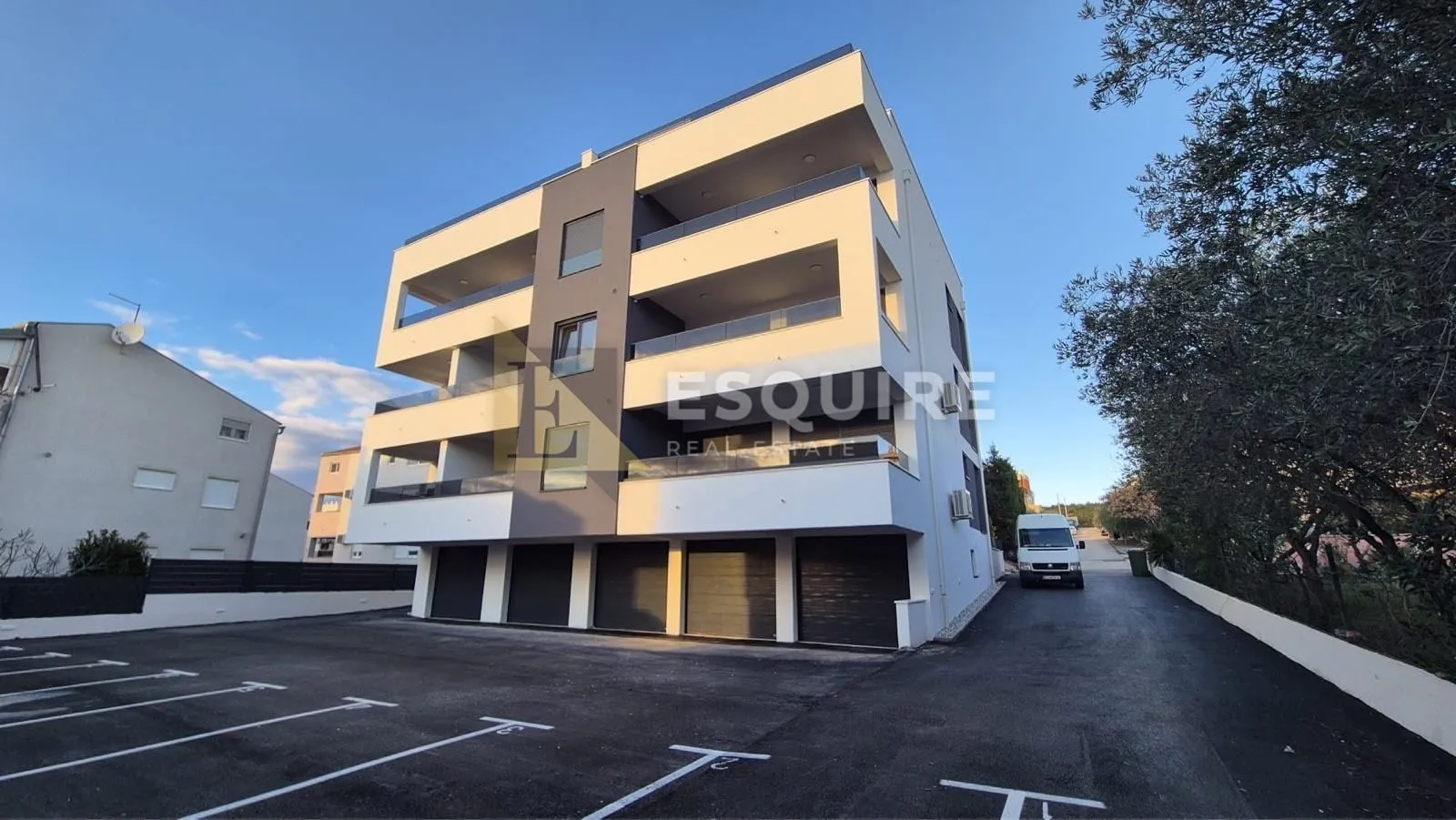 diklovac - luksuzan trosoban penthouse, garaža - 155m2 - slika 2