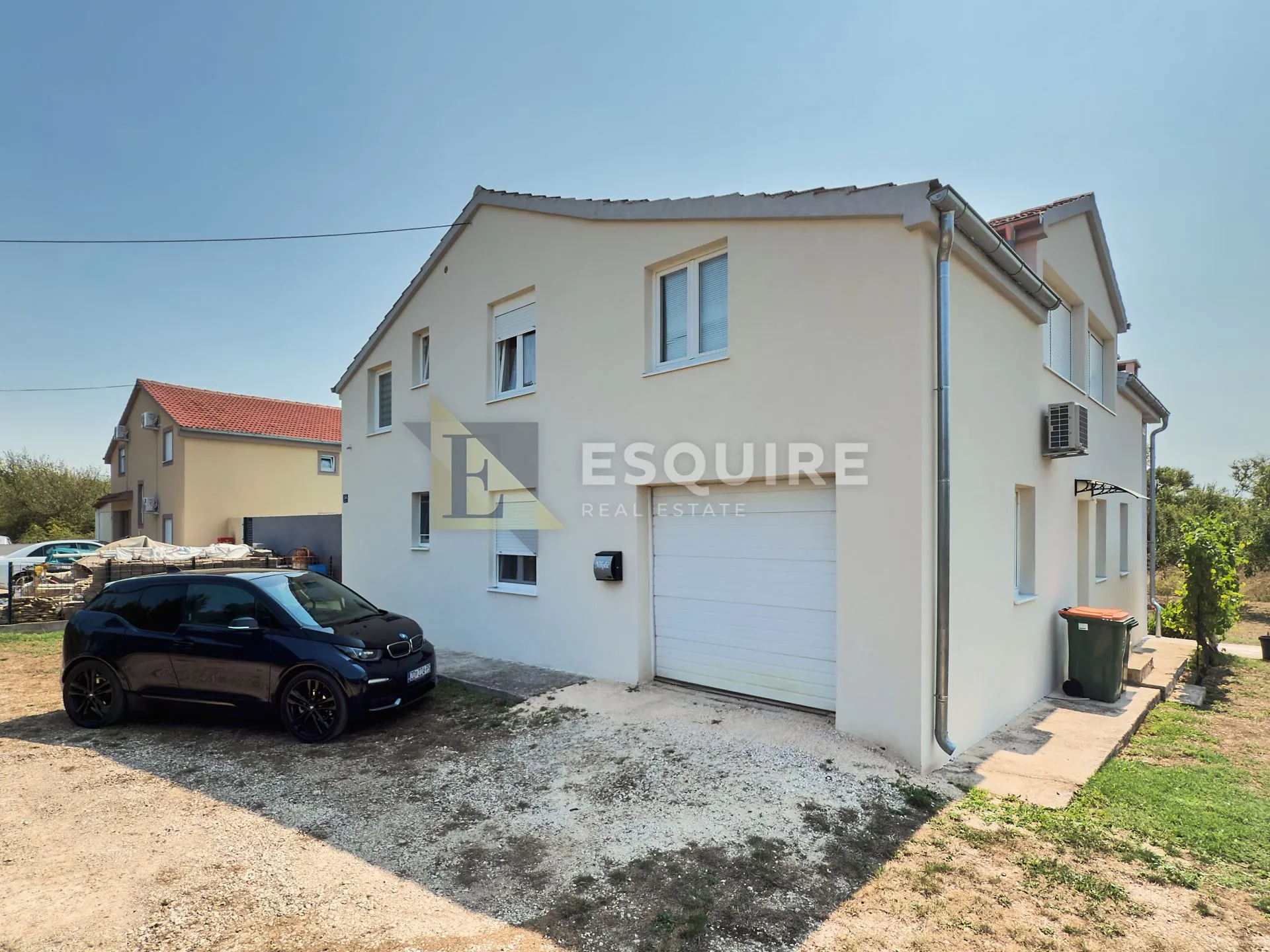 zemunik donji - samostojeća katnica s velikim dvorištem - 260m2 - slika 29