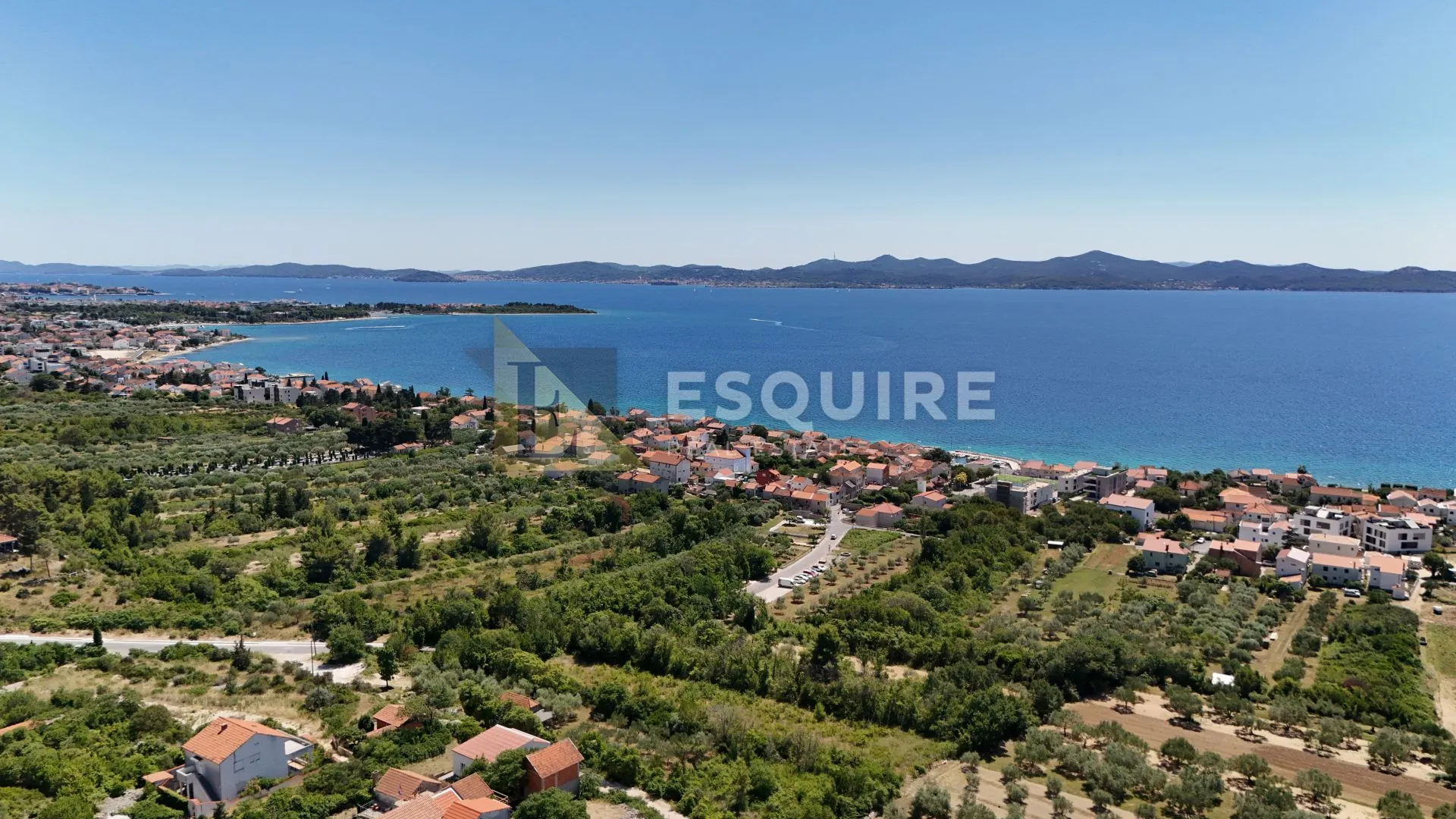 DIKLO - RAMPADA - Građevinsko zemljište - 860m2 - Diklo, Zadar