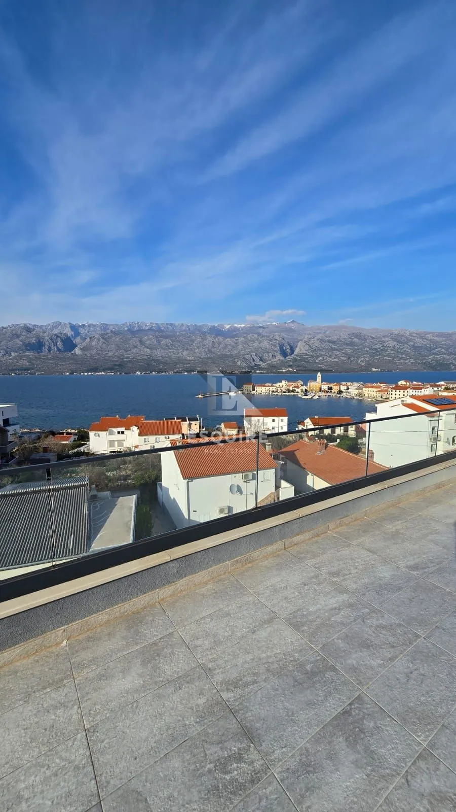 vinjerac - trosoban penthouse s krovnom terasom i panoramskim pogledom na more!! - slika 19