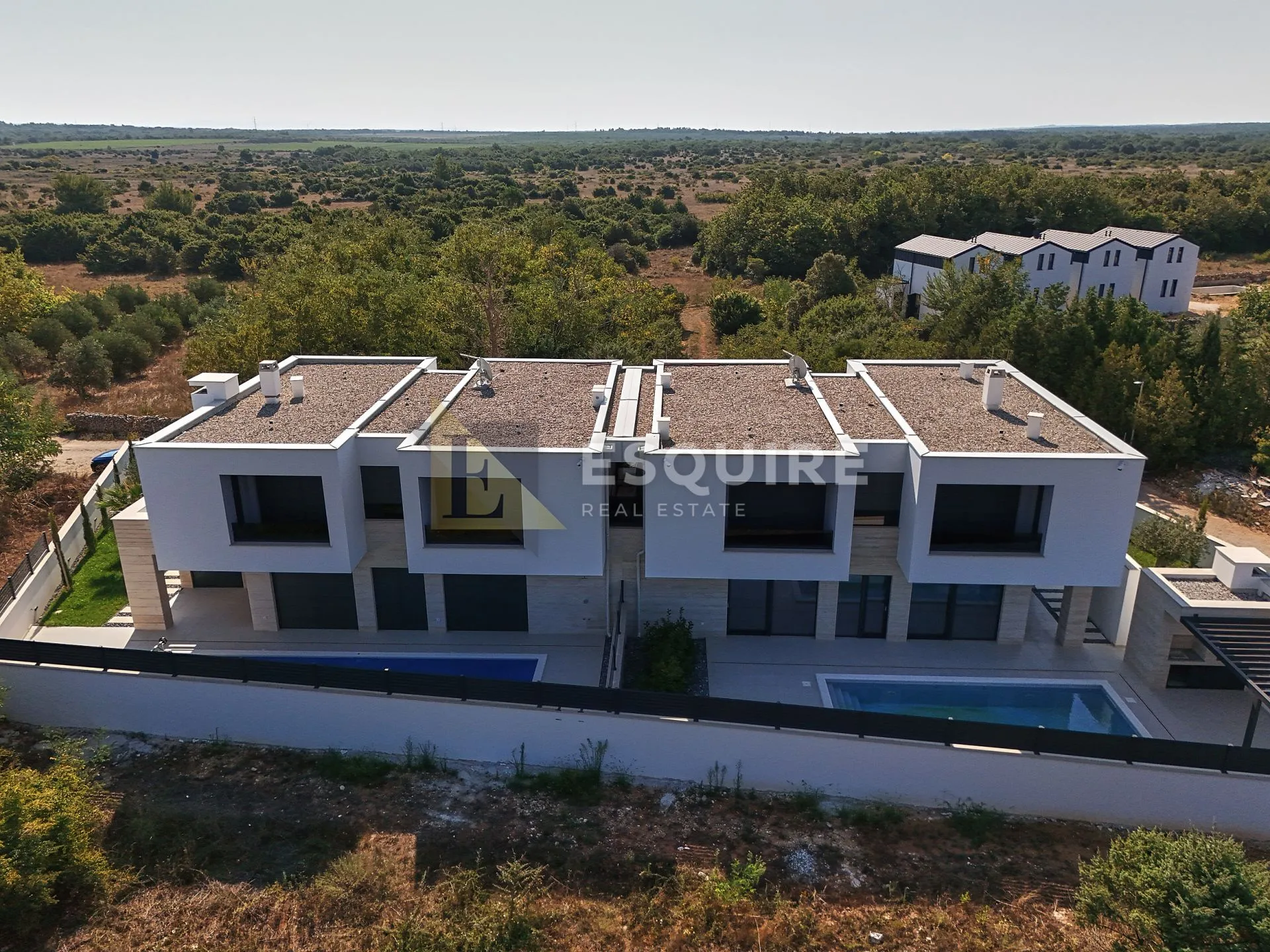 nin - zaton - moderna duplex vila s bazenom!! - slika 30