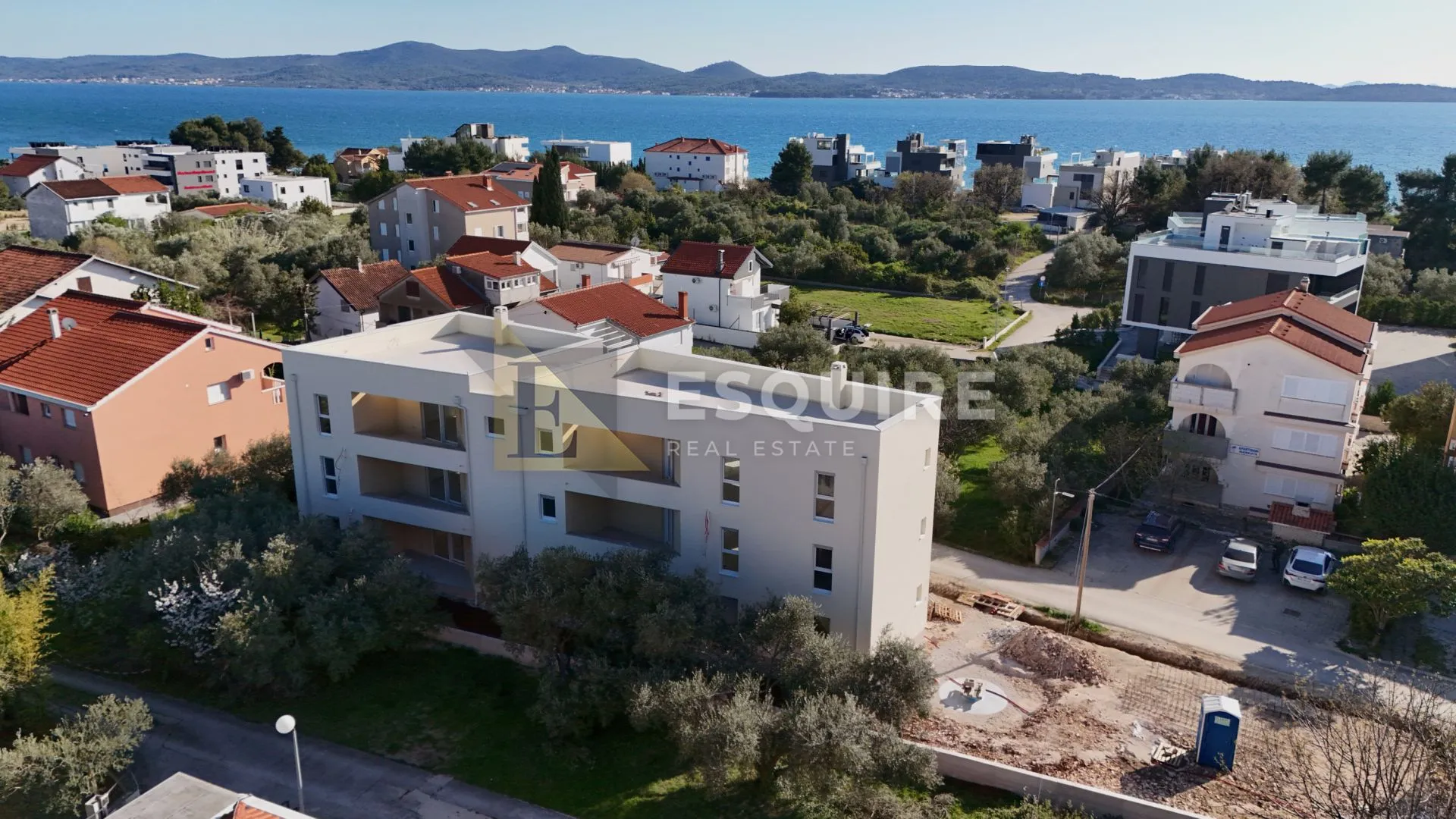 sukošan - trosoban stan u prizemlju s2 samo 60m od mora - 91m2 - slika 44