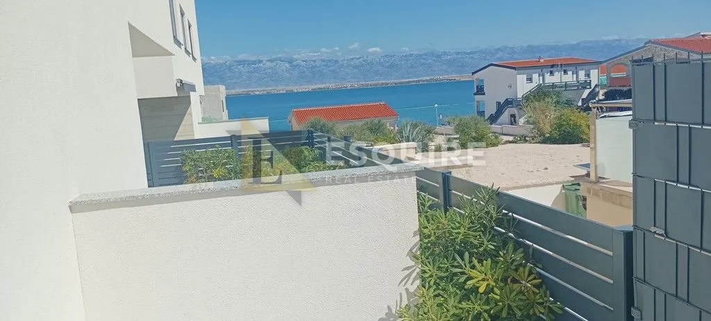 vir - dvojna kuća 90m od mora, novogradnja - 118m2 - slika 16