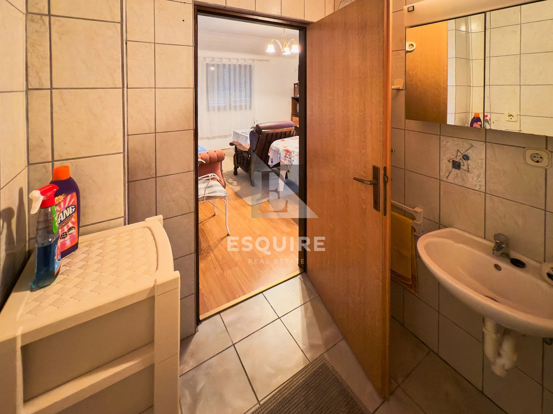 privlaka-sabunike, dvojna kuća s dva apartmana – 700 m od pješčane plaže!! - slika 34
