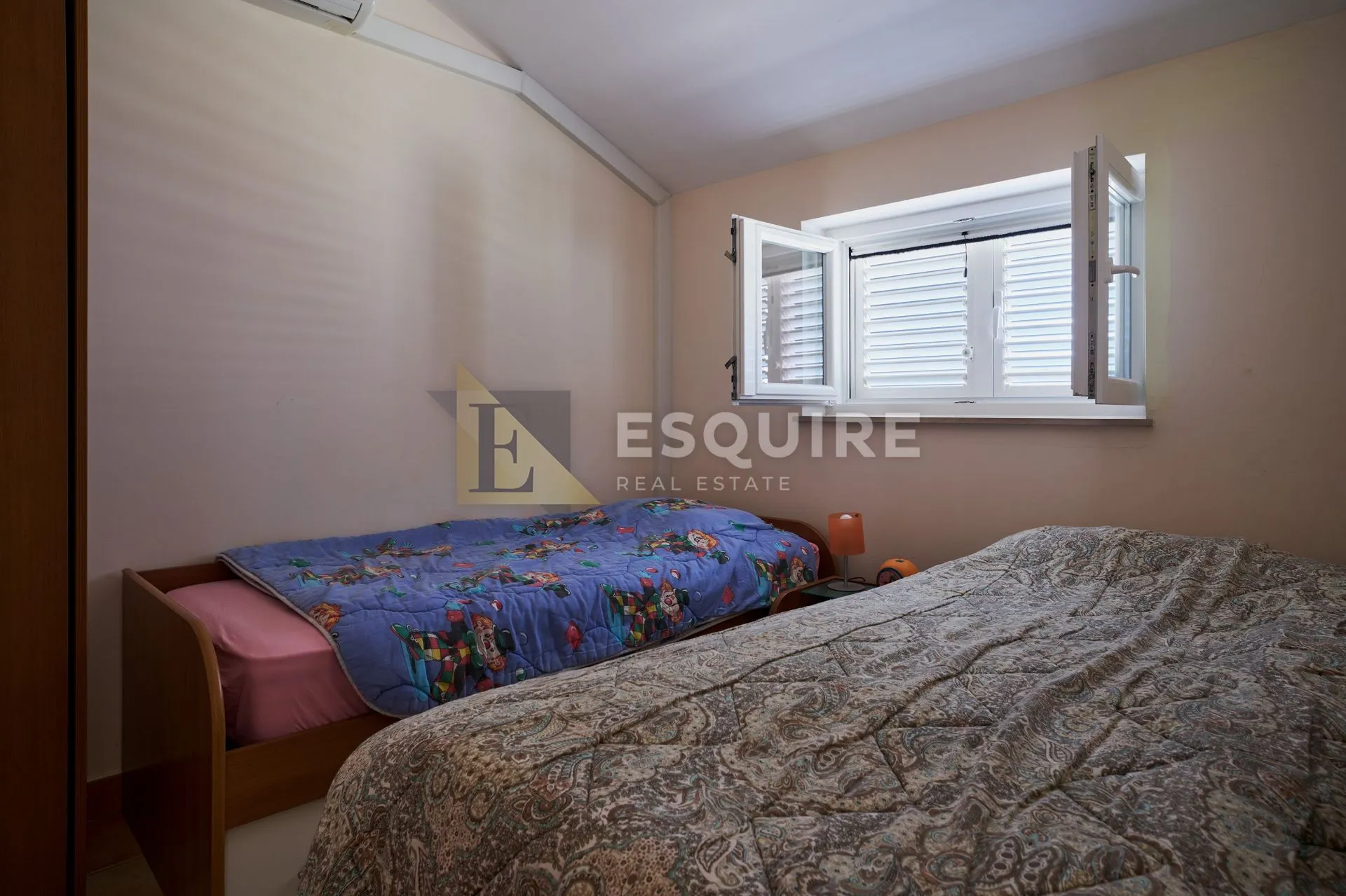 turanj - jednosoban apartman 1. red do mora - 45m2 - slika 14