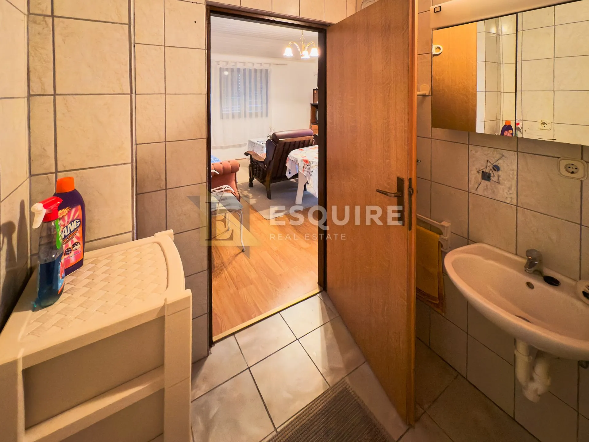 privlaka-sabunike, dvojna kuća s dva apartmana – 700 m od pješčane plaže!! - slika 34