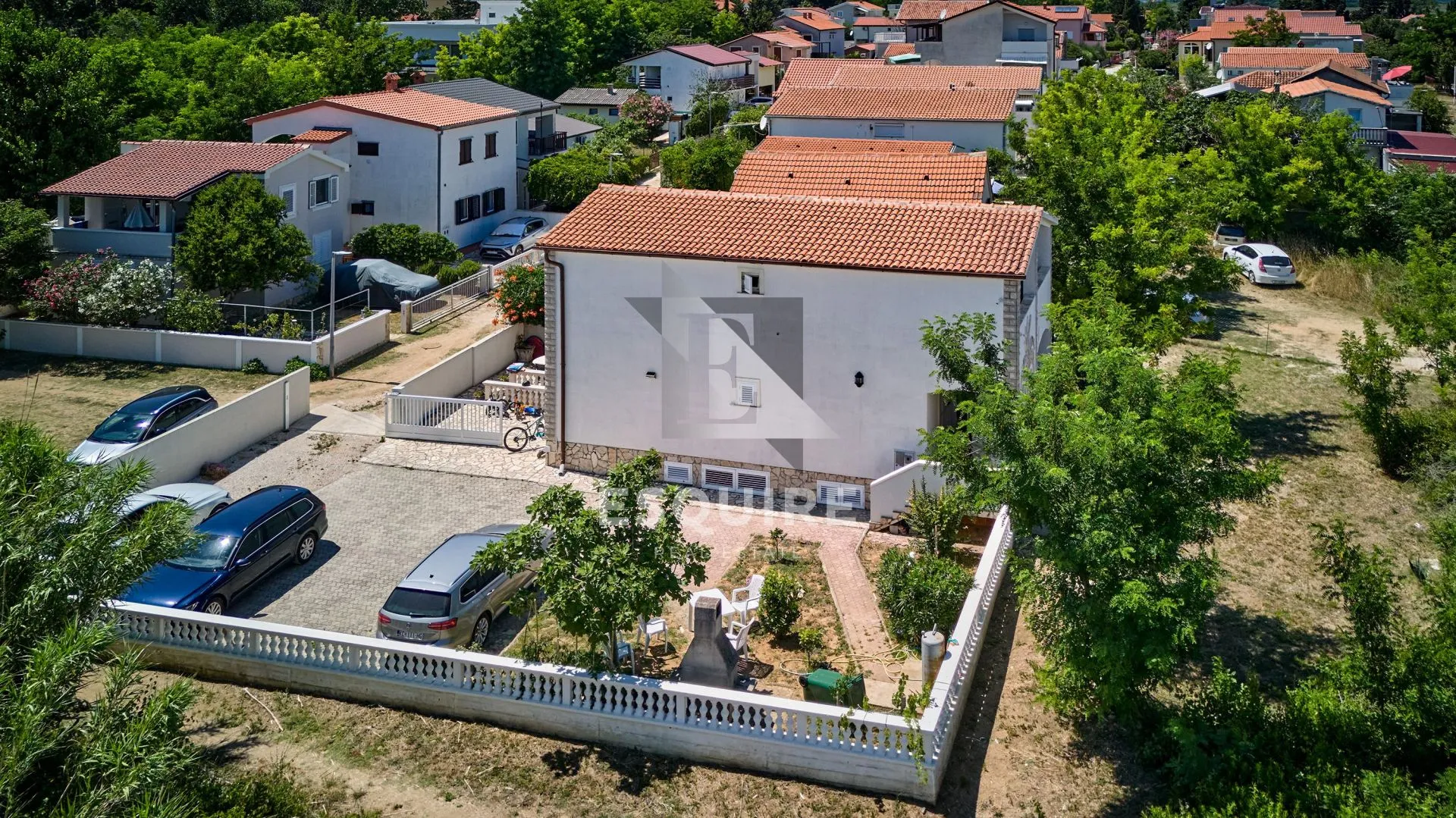 nin - sabunike - apartmanska kuća - 228m2 - slika 13