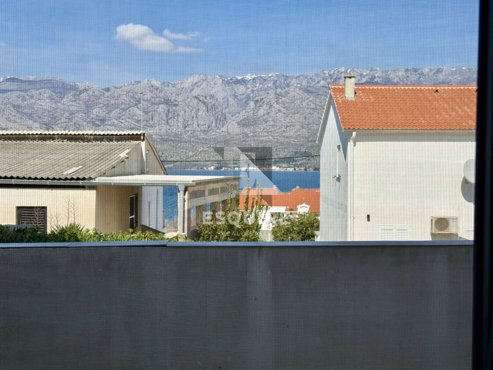 vinjerac – prostrani namješten dvosobni apartman s vrtom!! - slika 8