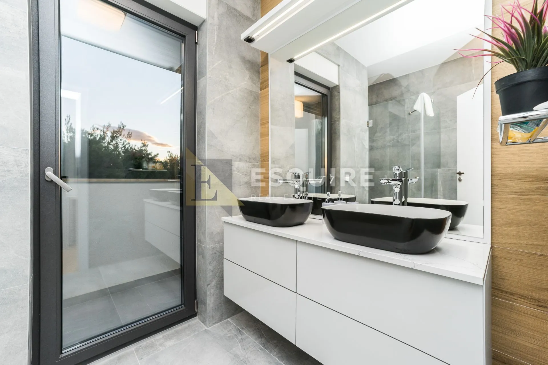 zaton – luksuzna vila s bazenom 100 m od mora!! - slika 22
