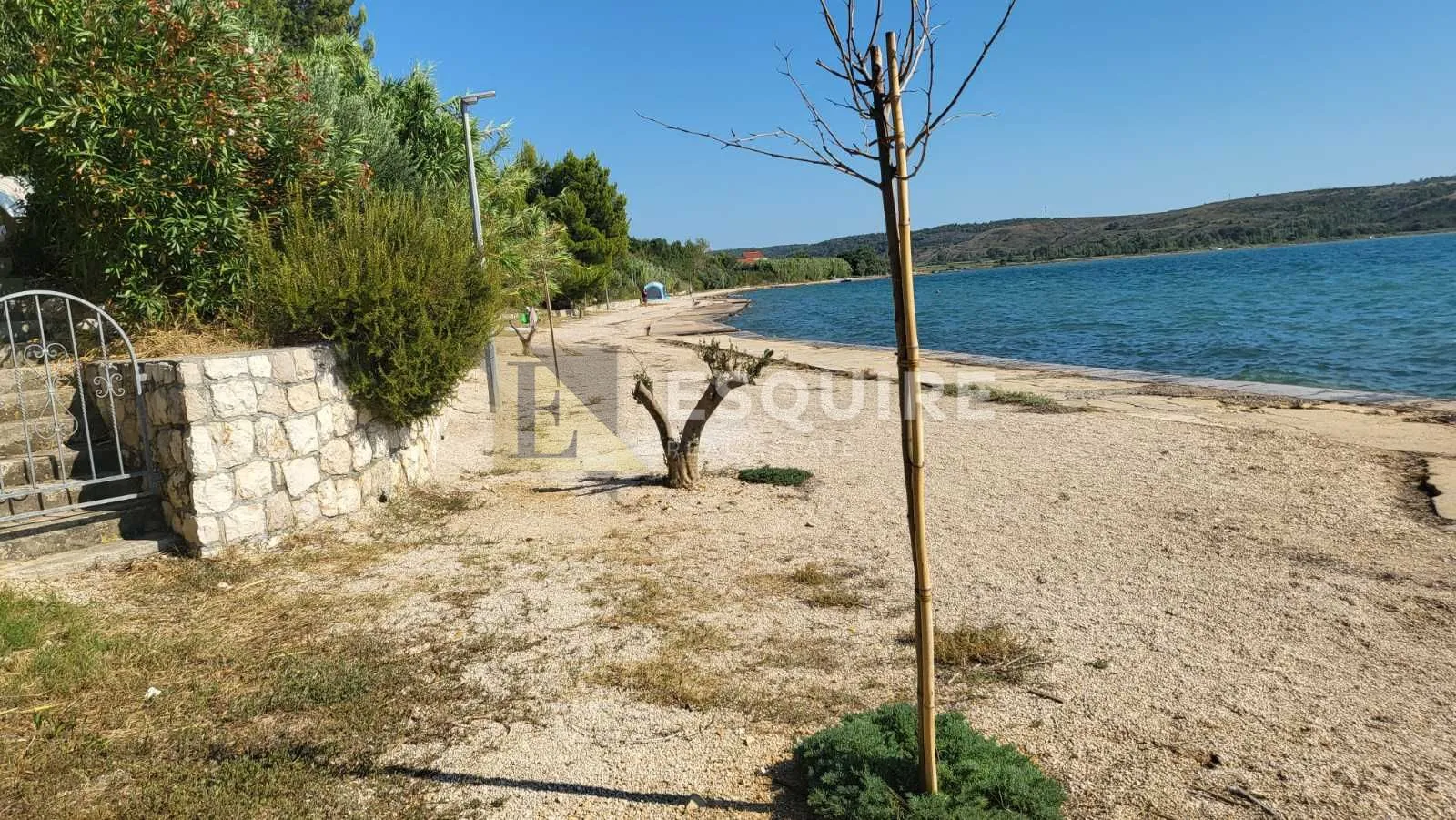 rtina - ekskluzivno - kuća 1. red do mora na zemljištu od 937m2! - slika 34