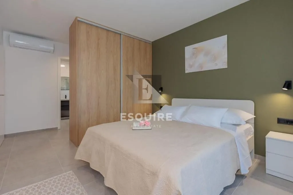 vrsi - moderna vila od 170 m2 s bazenom!! - slika 16