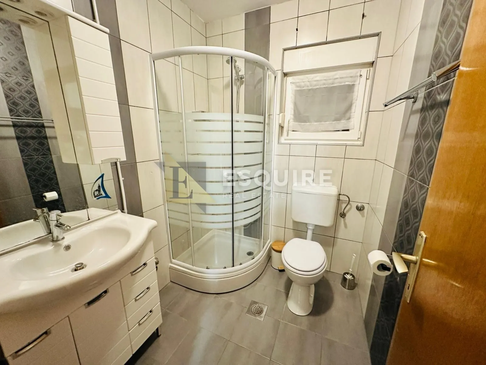 zadar-petrčane apartmanska kuća s 5 apartmana i stanom - slika 9