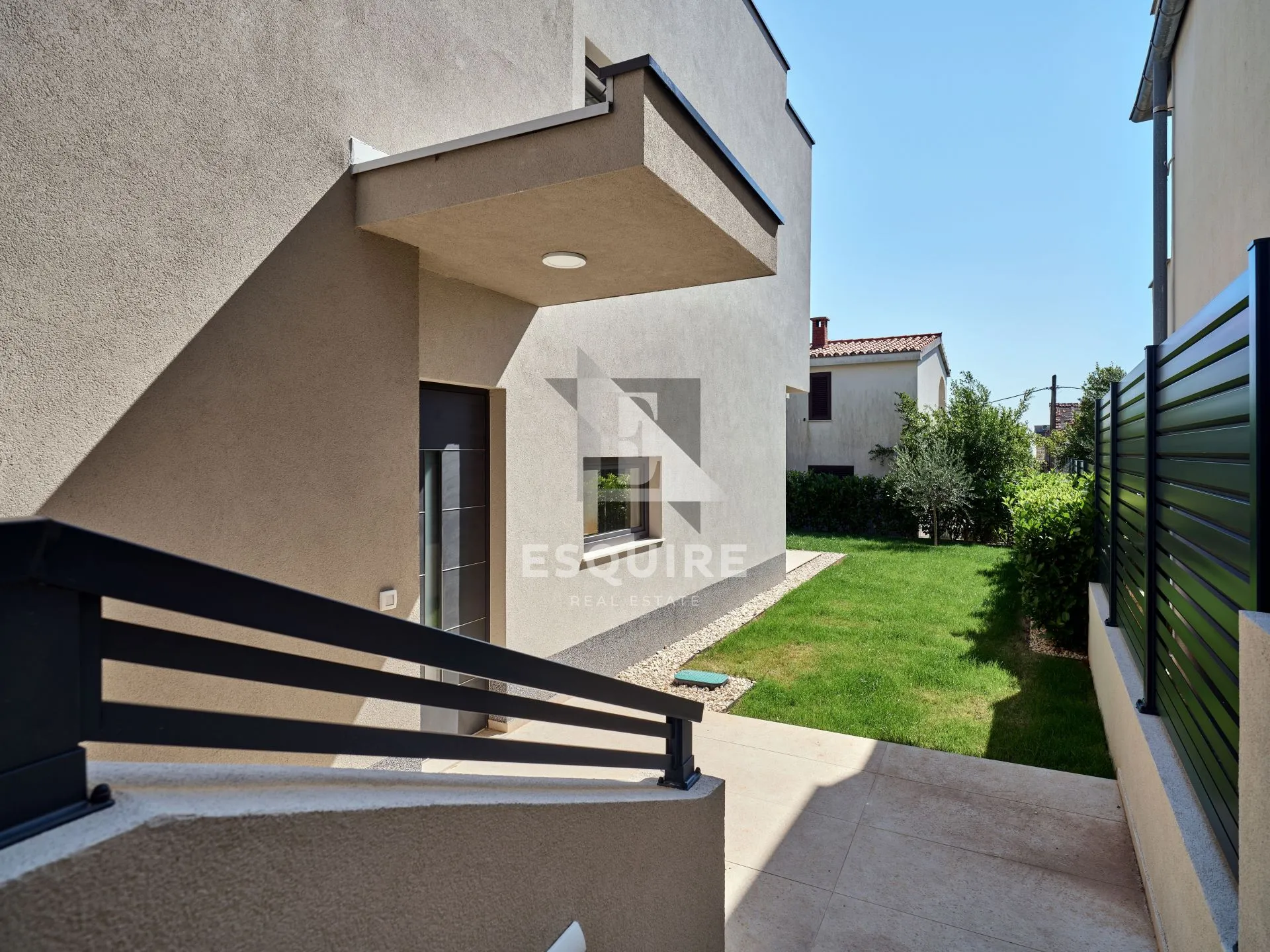 kožino - dvosoban apartman s1 s vrtom, potpuno opremljeno i namješteno - 84m2 - slika 12