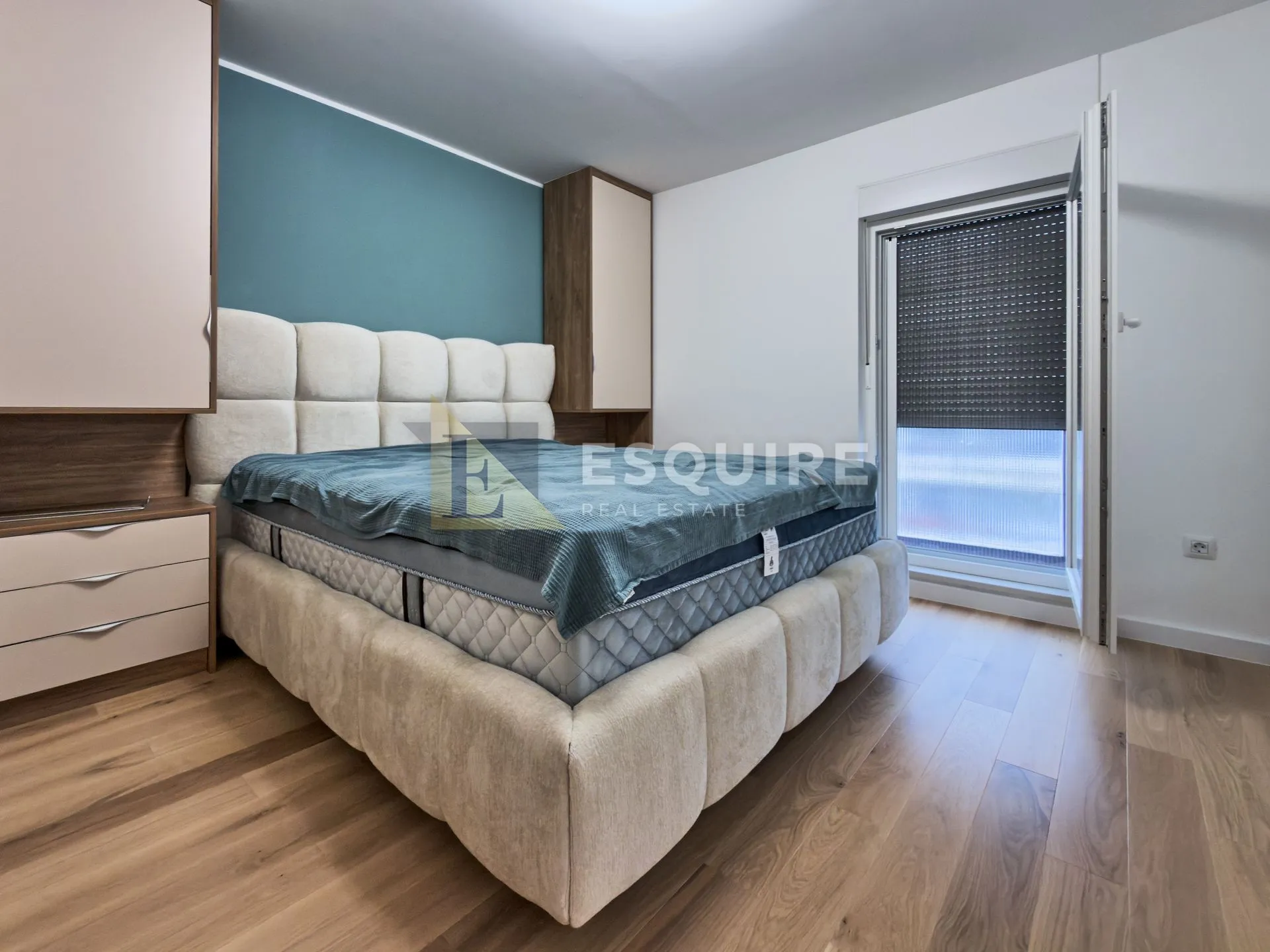 bili brig - potpuno renoviran dvosoban stan - 75m2 - slika 6