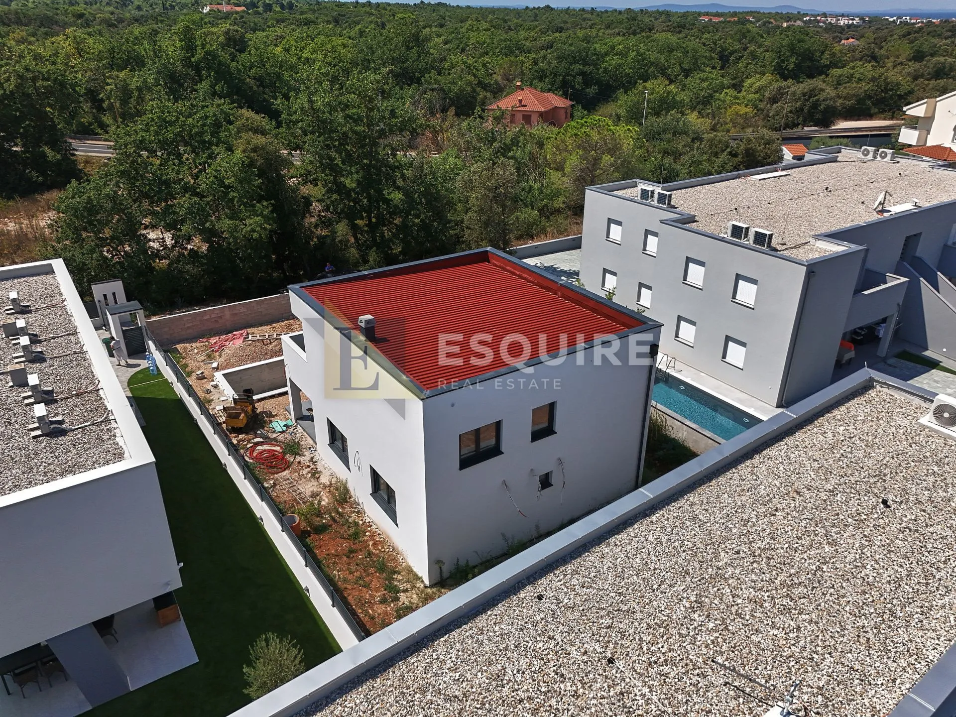 zaton - na prodaju luksuzna samostojeća vila s bazenom i garažom!! - slika 4
