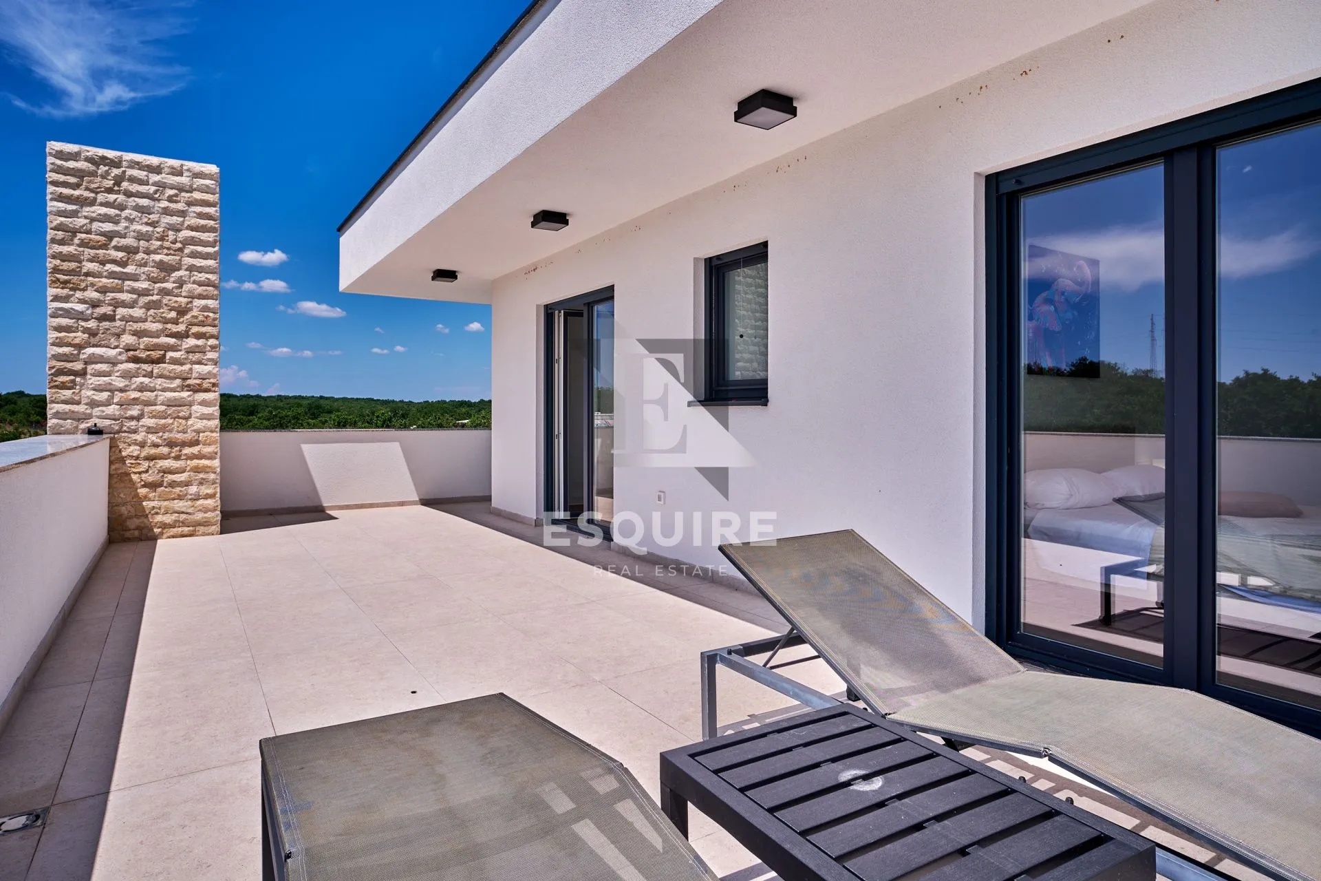 nin - žerava - moderna trosobna vila s bazenom - 188m2 - slika 33