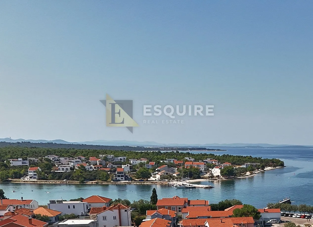 Zadar – Zaton (Punta) | Građevinsko zemljište 621 m² s građevinskom dozvolom! - Zaton, Nin