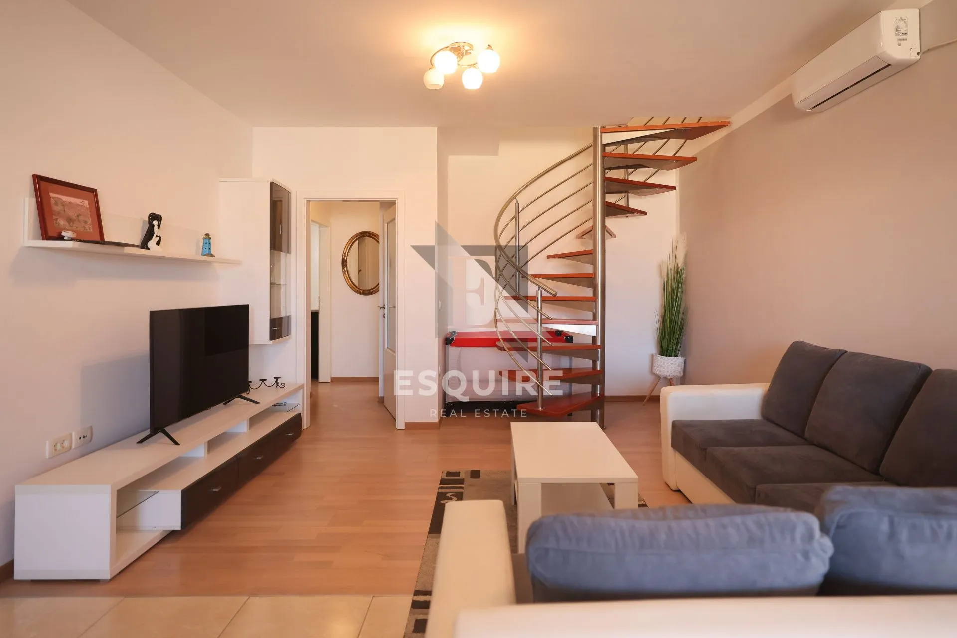 zaton - nin dvoetažni namješten apartman 135,37 m² - 250 m od mora! - slika 12