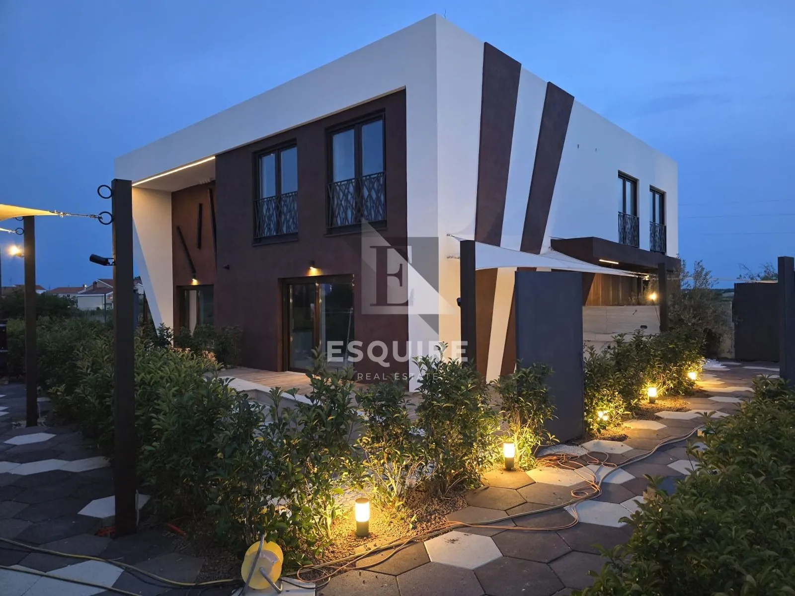 nin - moderna duplex vila s bazenom od 104 m2!!! - slika 38
