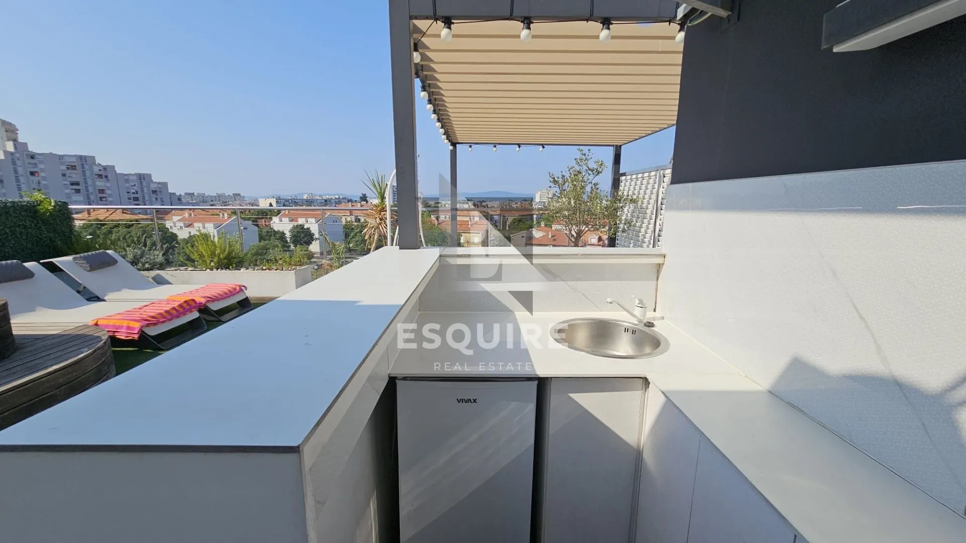 višnjik - zadar - penthouse za dugoročan najam od 01.09. - slika 9