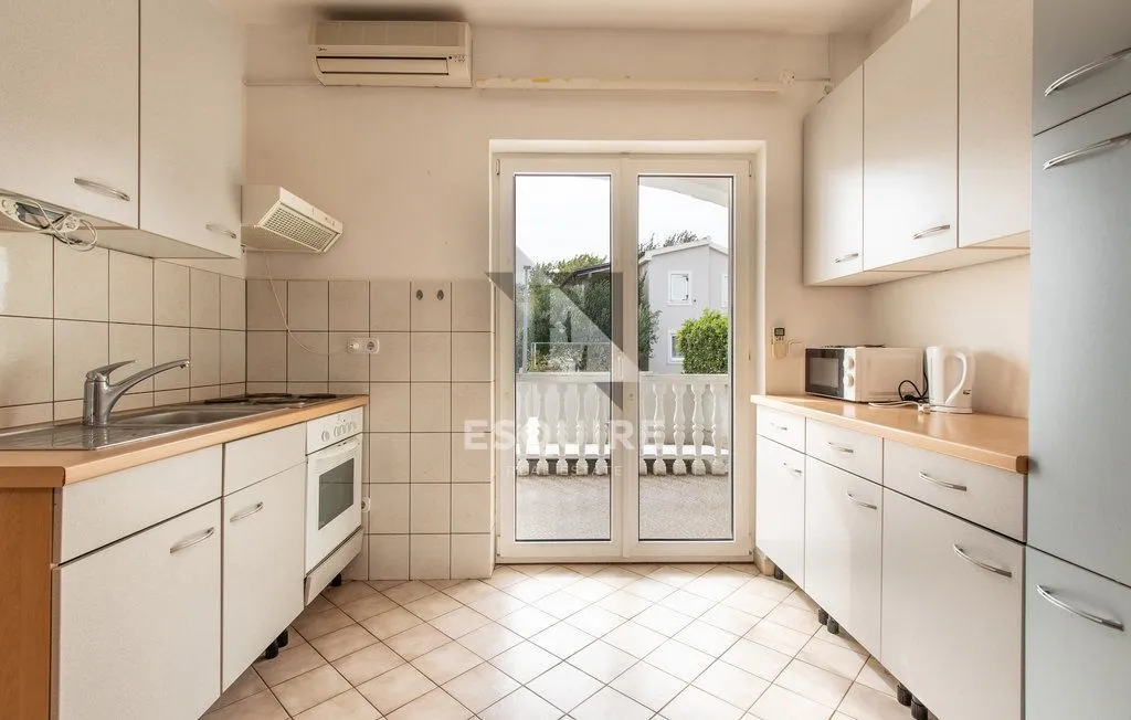 nin - sabunike - apartmanska kuća - 228m2 - slika 9